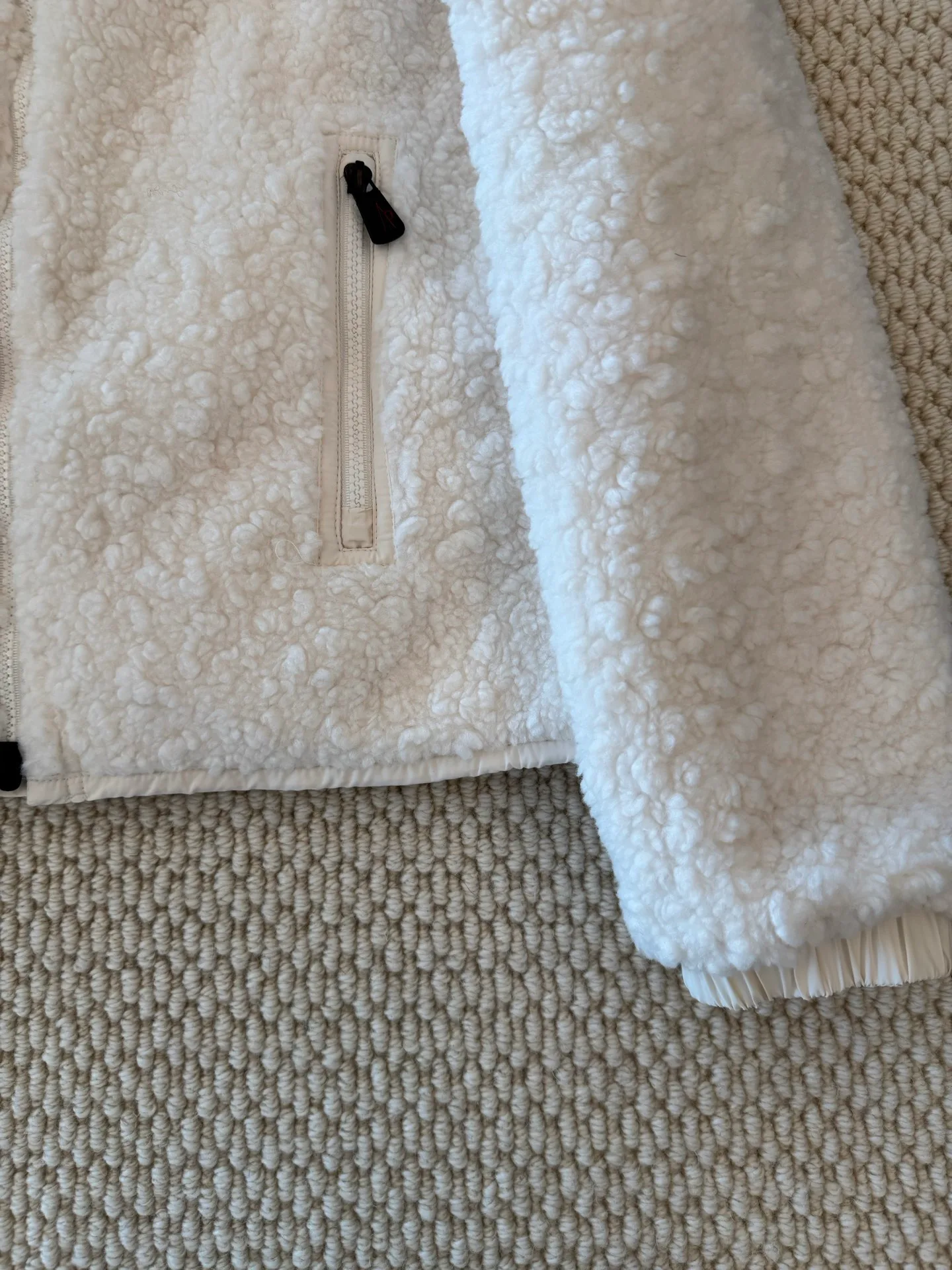 Куртки И Пуховики Женские Moncler 20137937