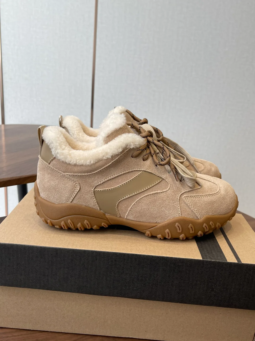 Кроссовки Женские Ugg 197011