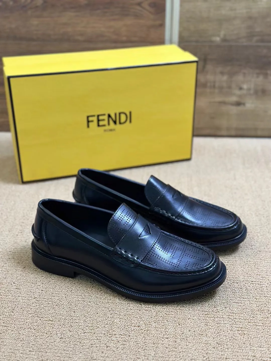 Лоферы И Туфли Мужские Fendi 10736372