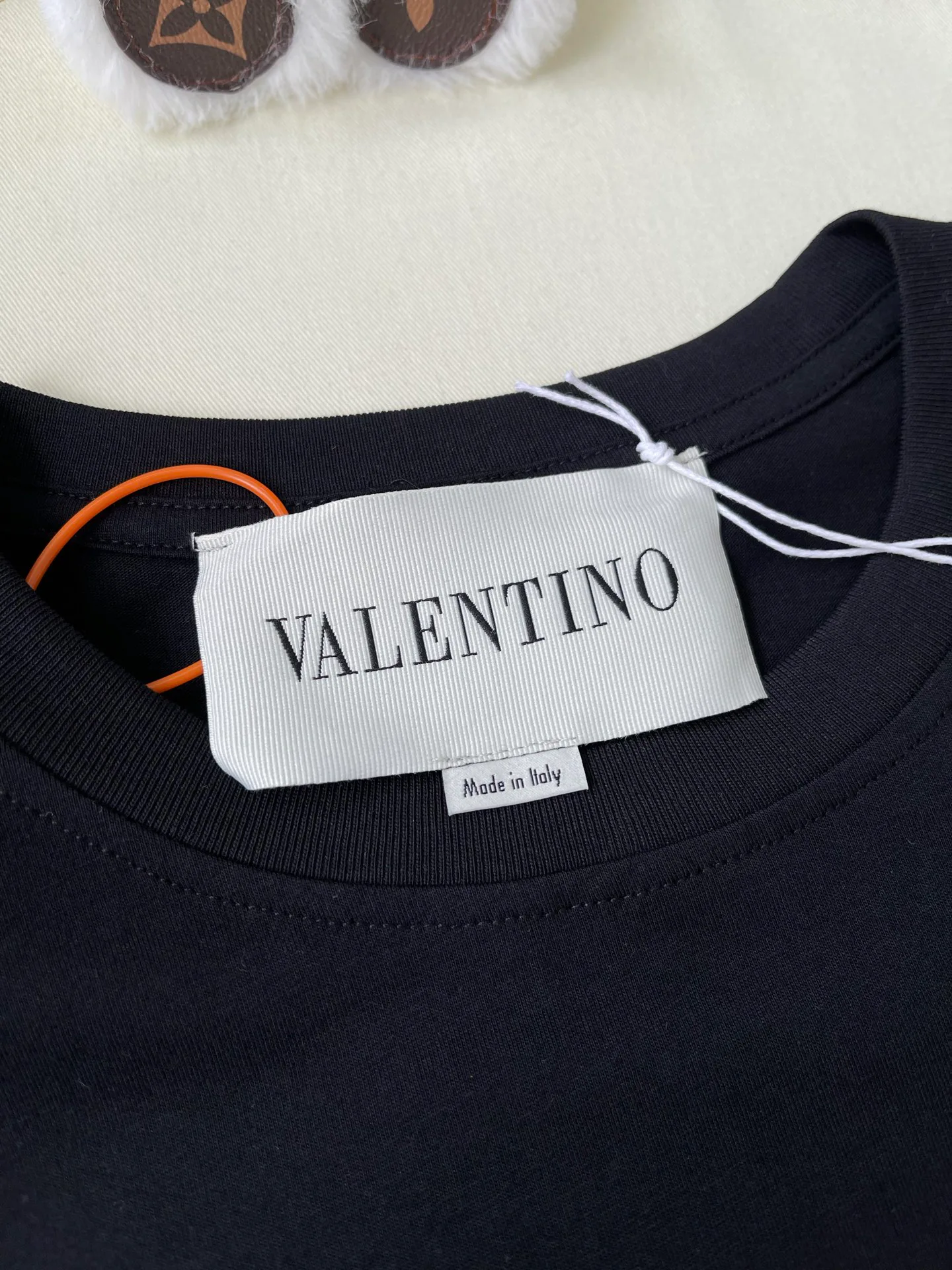 Футболки Женские Valentino 18191243