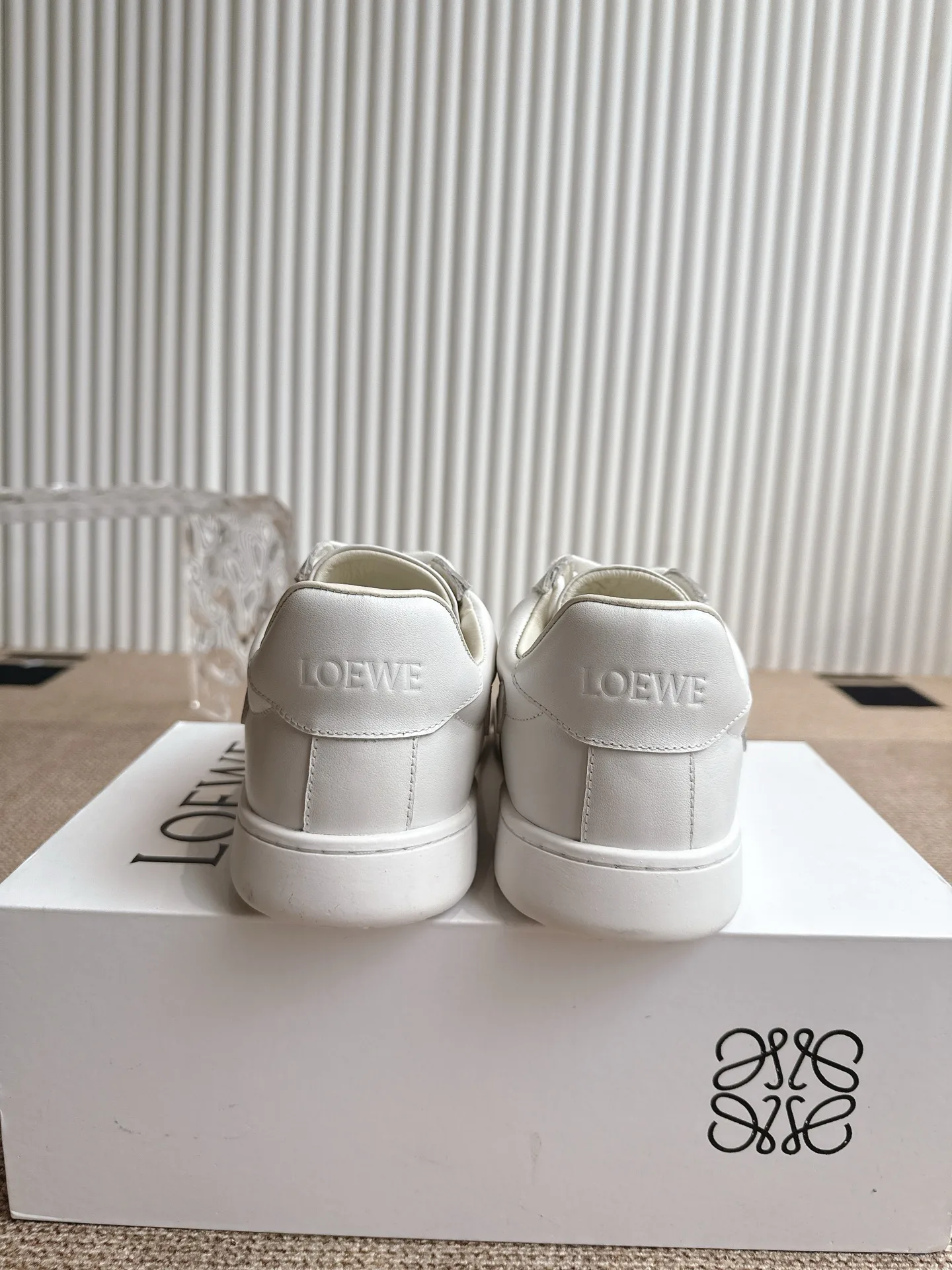Кроссовки Женские Loewe 13080128