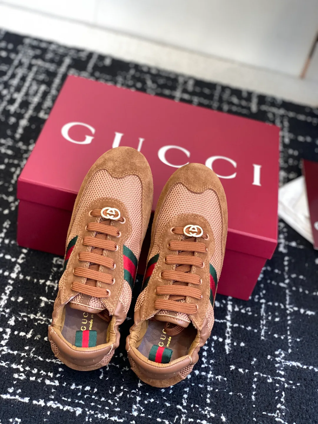 Кроссовки Женские Gucci 304067