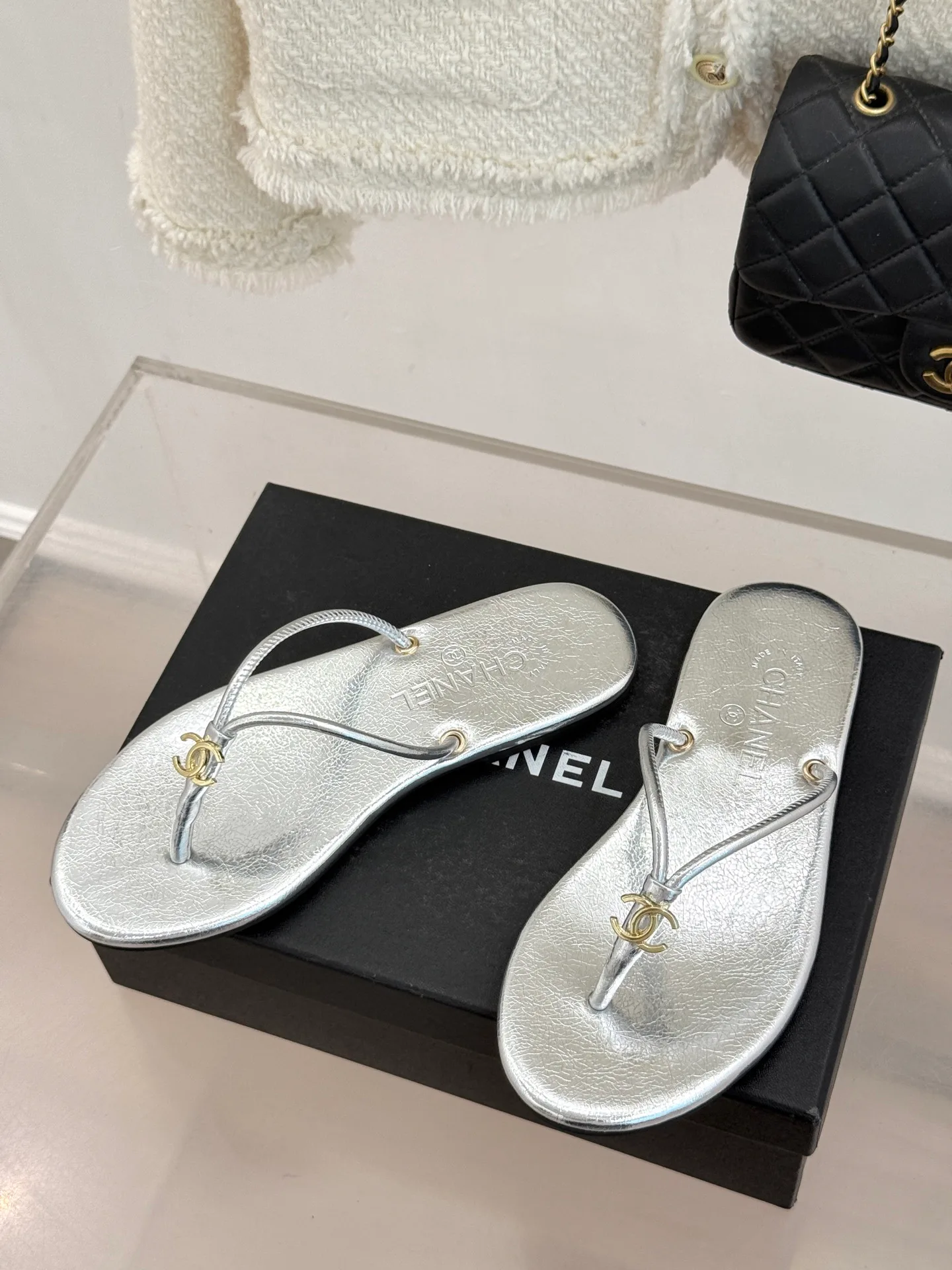 Шлепанцы Женские Chanel 11646713