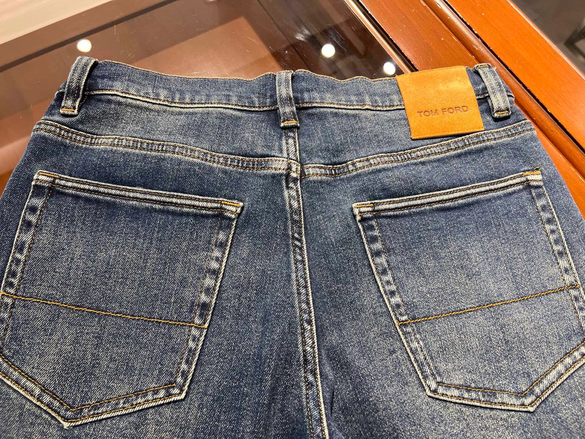 Джинсы Мужские Tom Ford 11602418