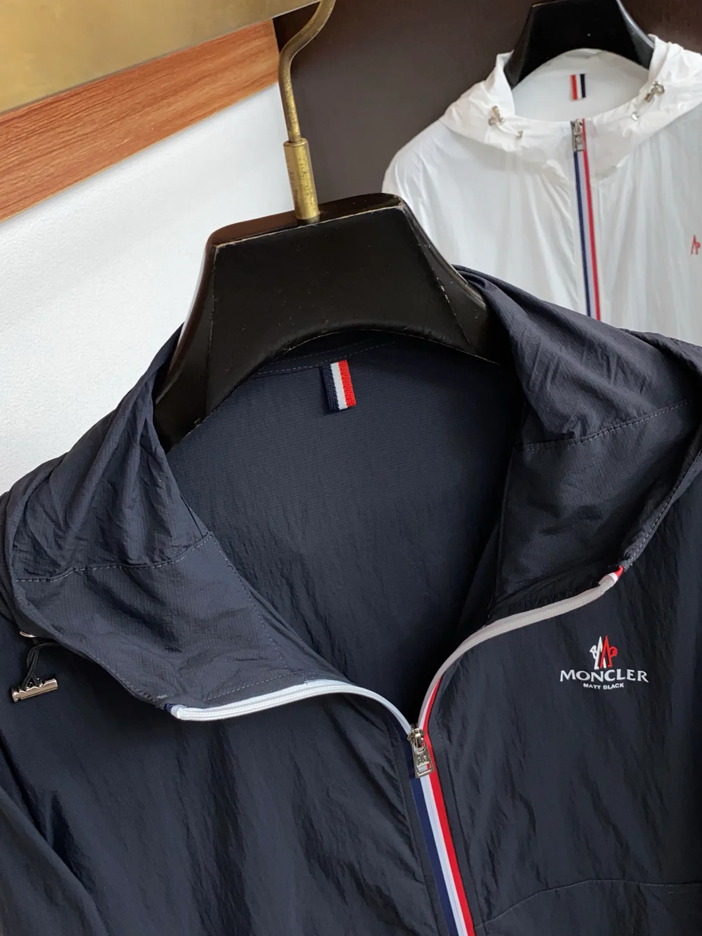 Куртки И Пуховики Мужские Moncler 17281017