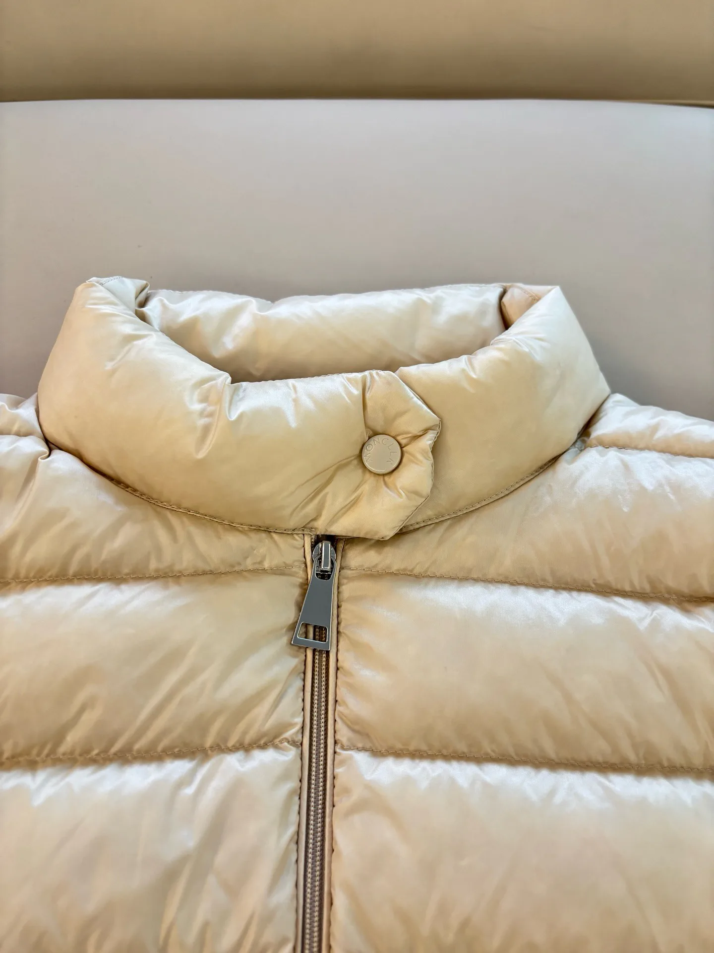 Куртки И Пуховики Женские Moncler 17973765