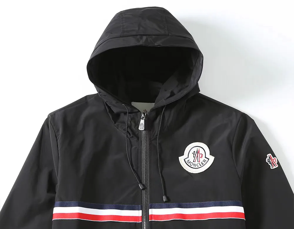Куртки И Пуховики Мужские Moncler 5091873