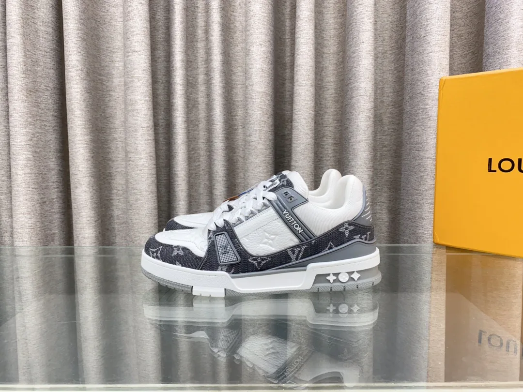 Кроссовки Женские Louis Vuitton 6726