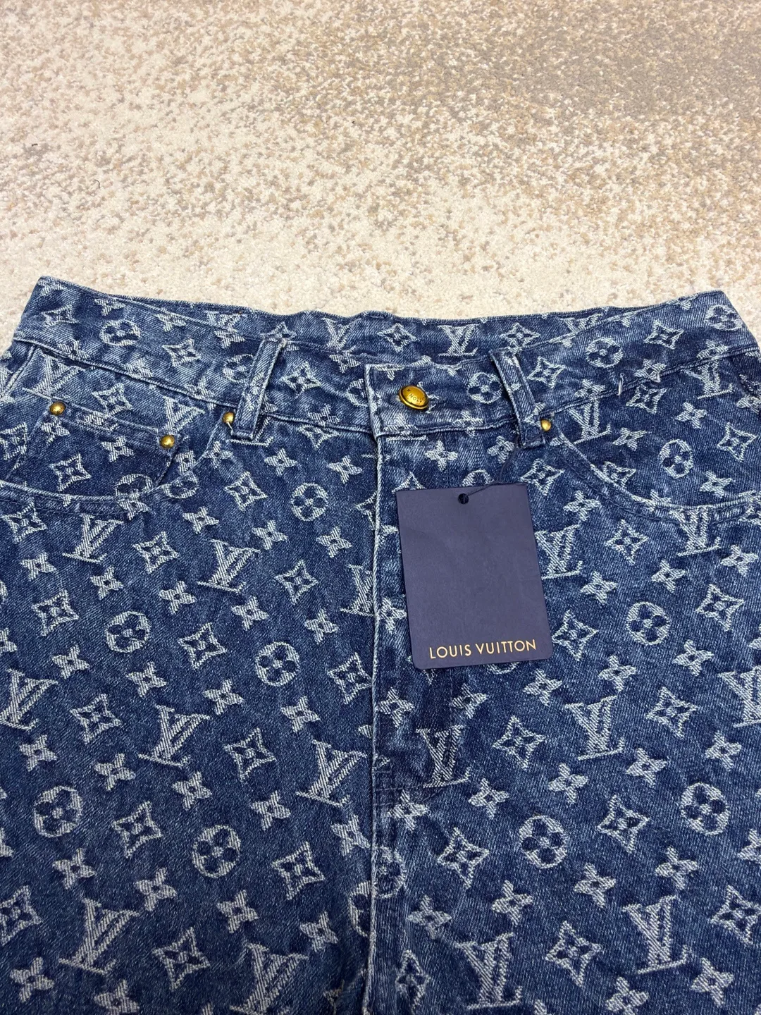 Шорты Мужские Louis Vuitton 13077110