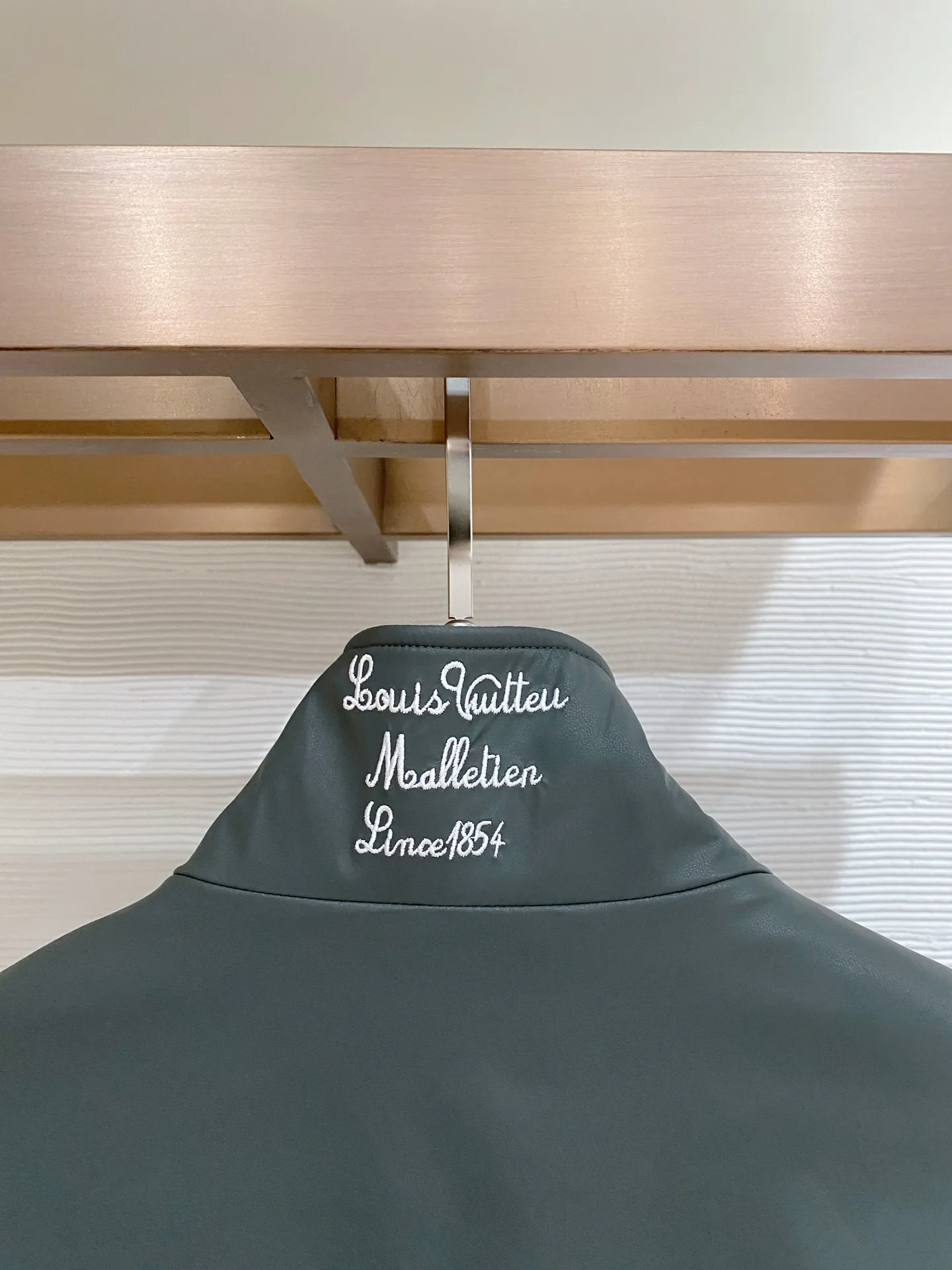 Куртки И Пуховики Мужские Louis Vuitton 10300315