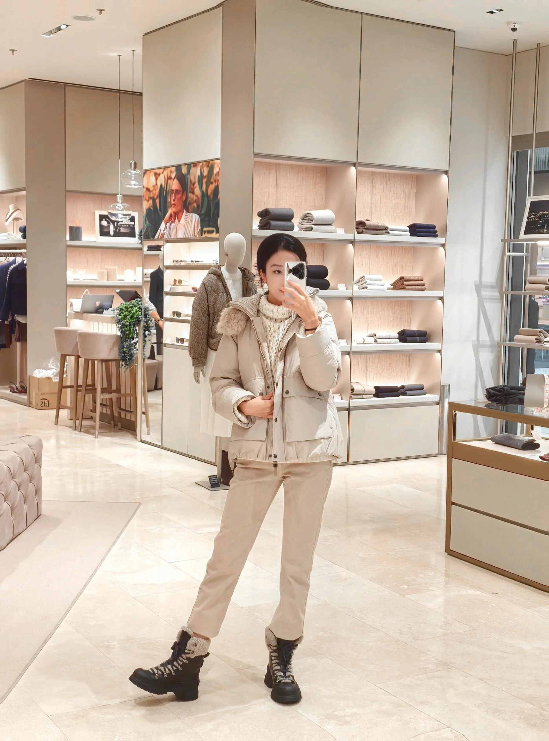 Куртки И Пуховики Женские Bottega Veneta 5639356