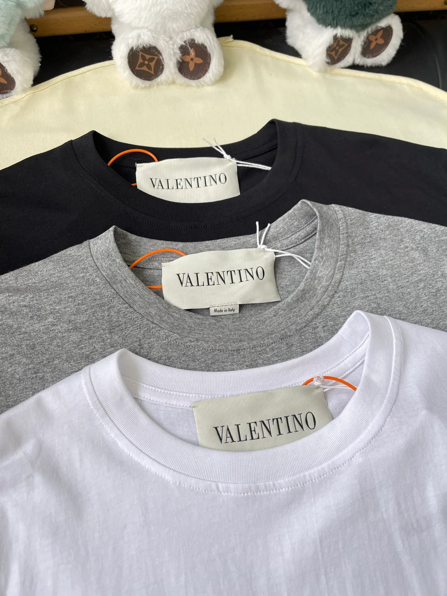 Футболки Женские Valentino 18191246