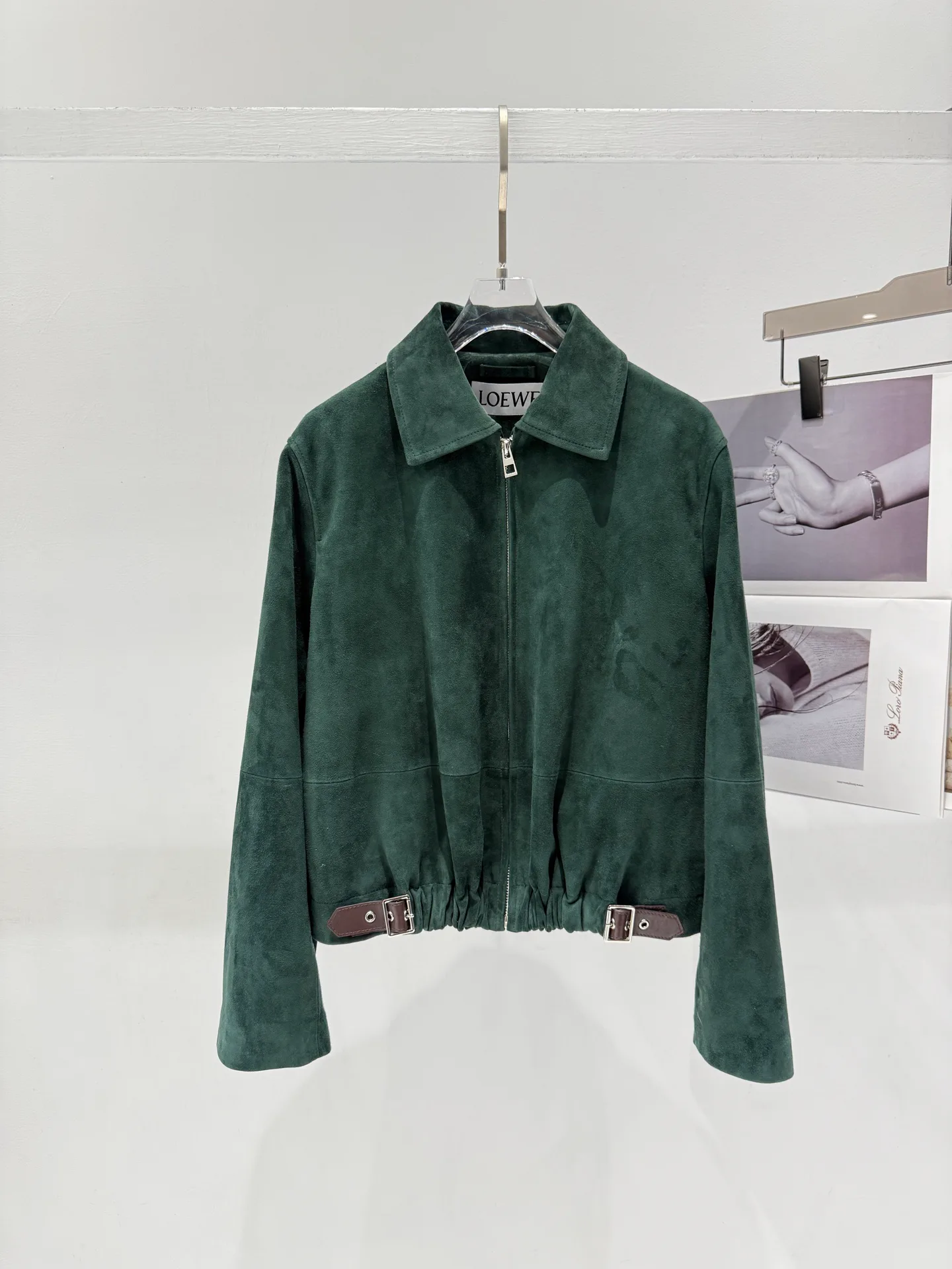 Кожаные Куртки И Дублёнки Женские Loewe 11868481