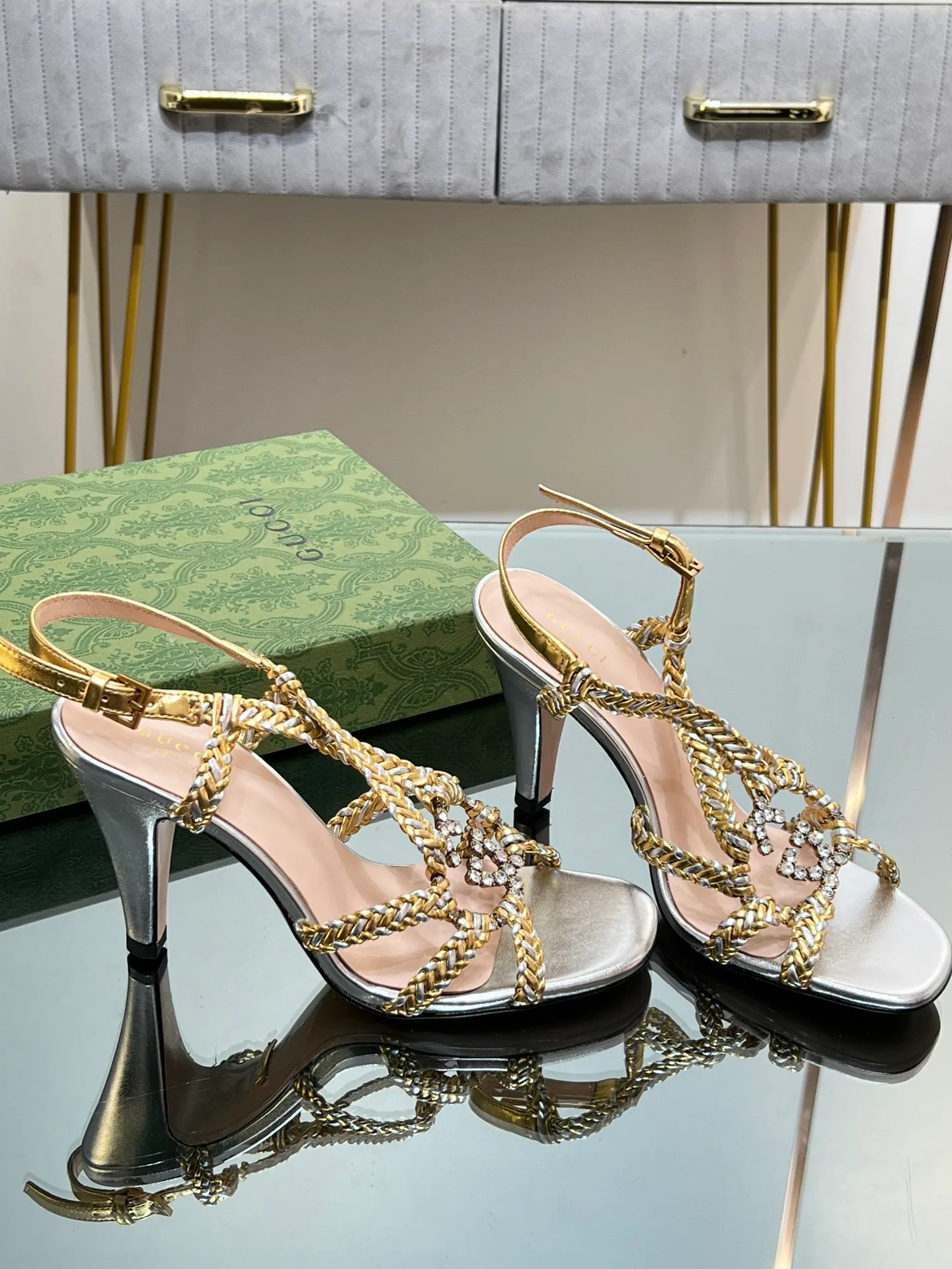 Босоножки Женские Gucci 11507560