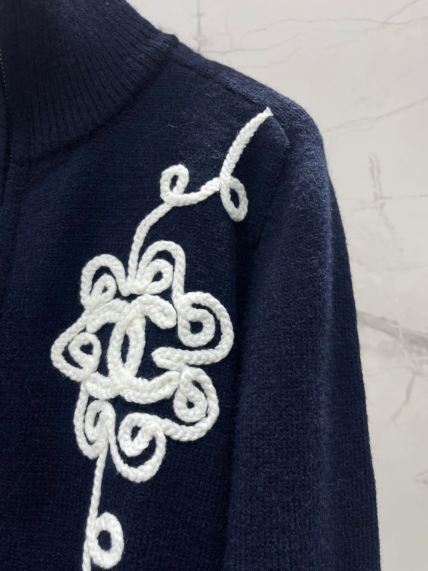 Джемперы И Свитеры Женские Chanel 18137920