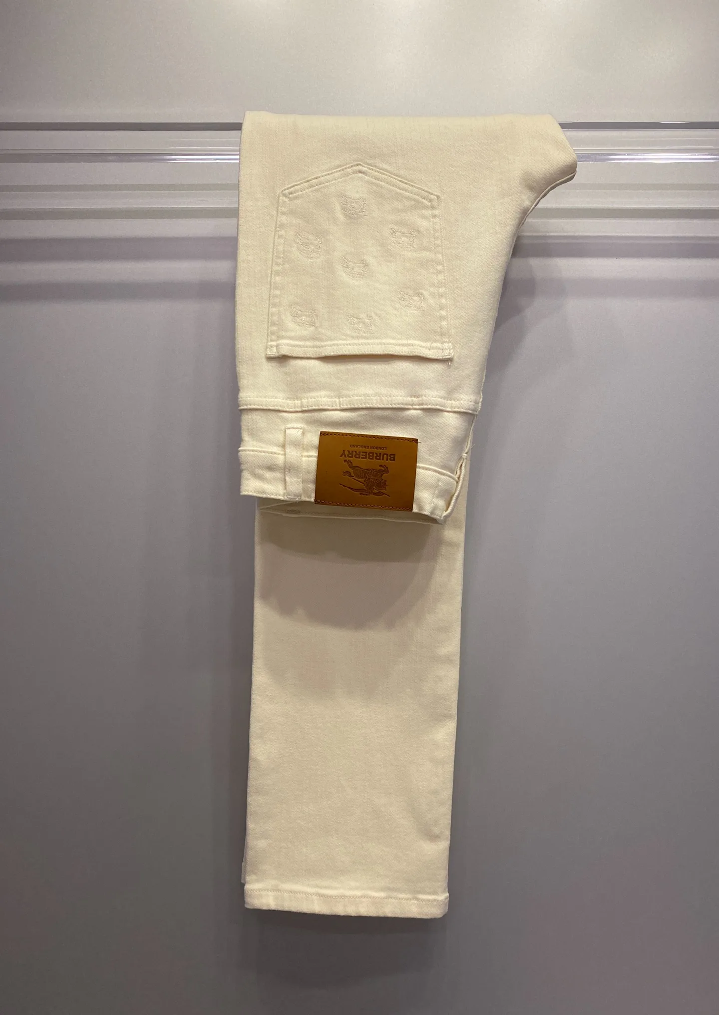 Джинсы Мужские Burberry 14565671