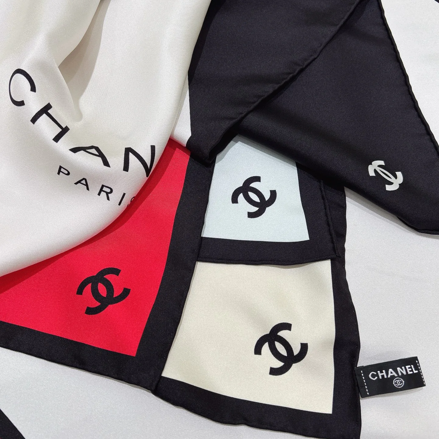 Платки Chanel 11662668