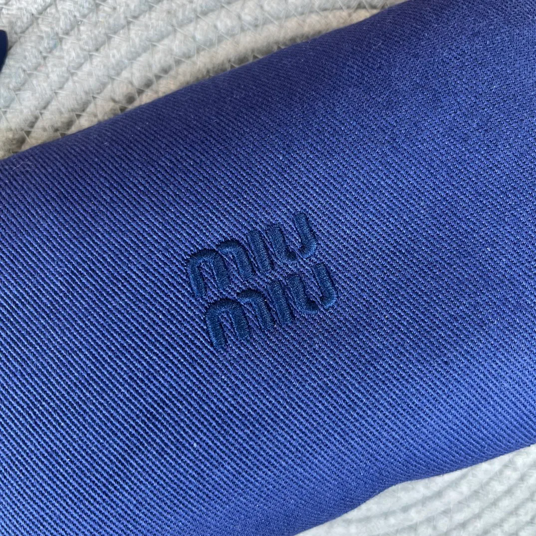 Сумки На Ремне Женские Miu Miu 143840