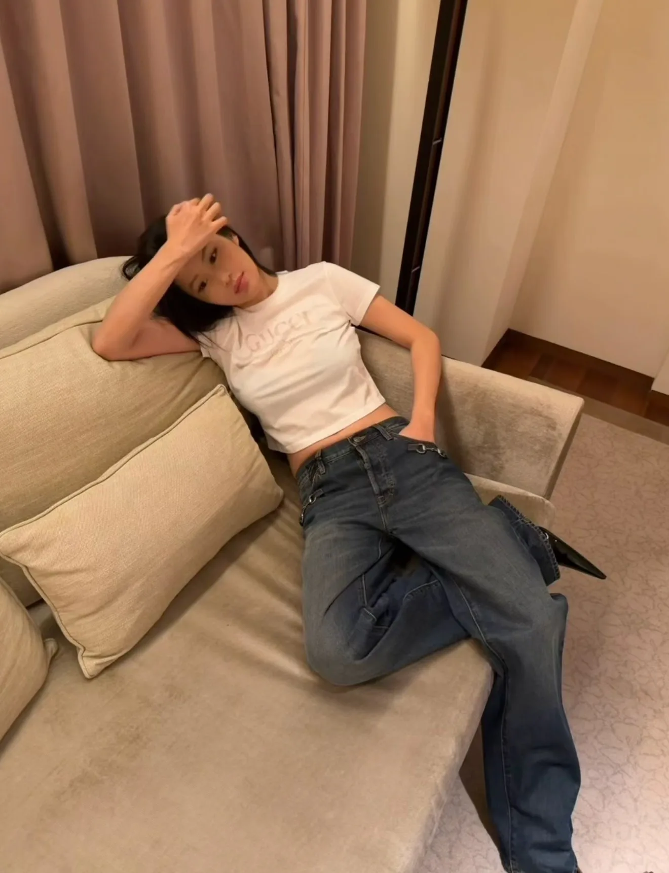 Джинсы Женские Gucci 17446573
