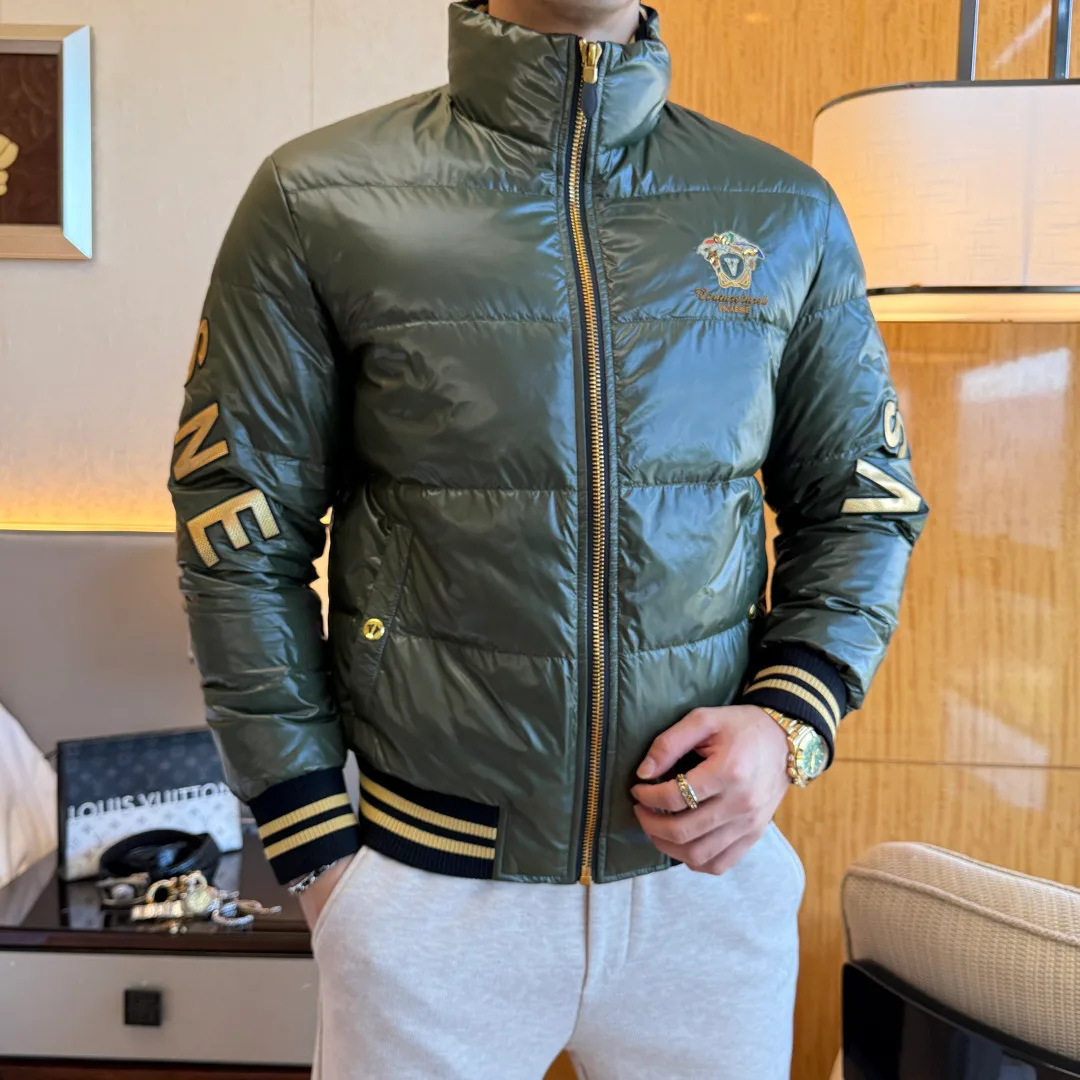 Куртки И Пуховики Мужские Versace 1236836