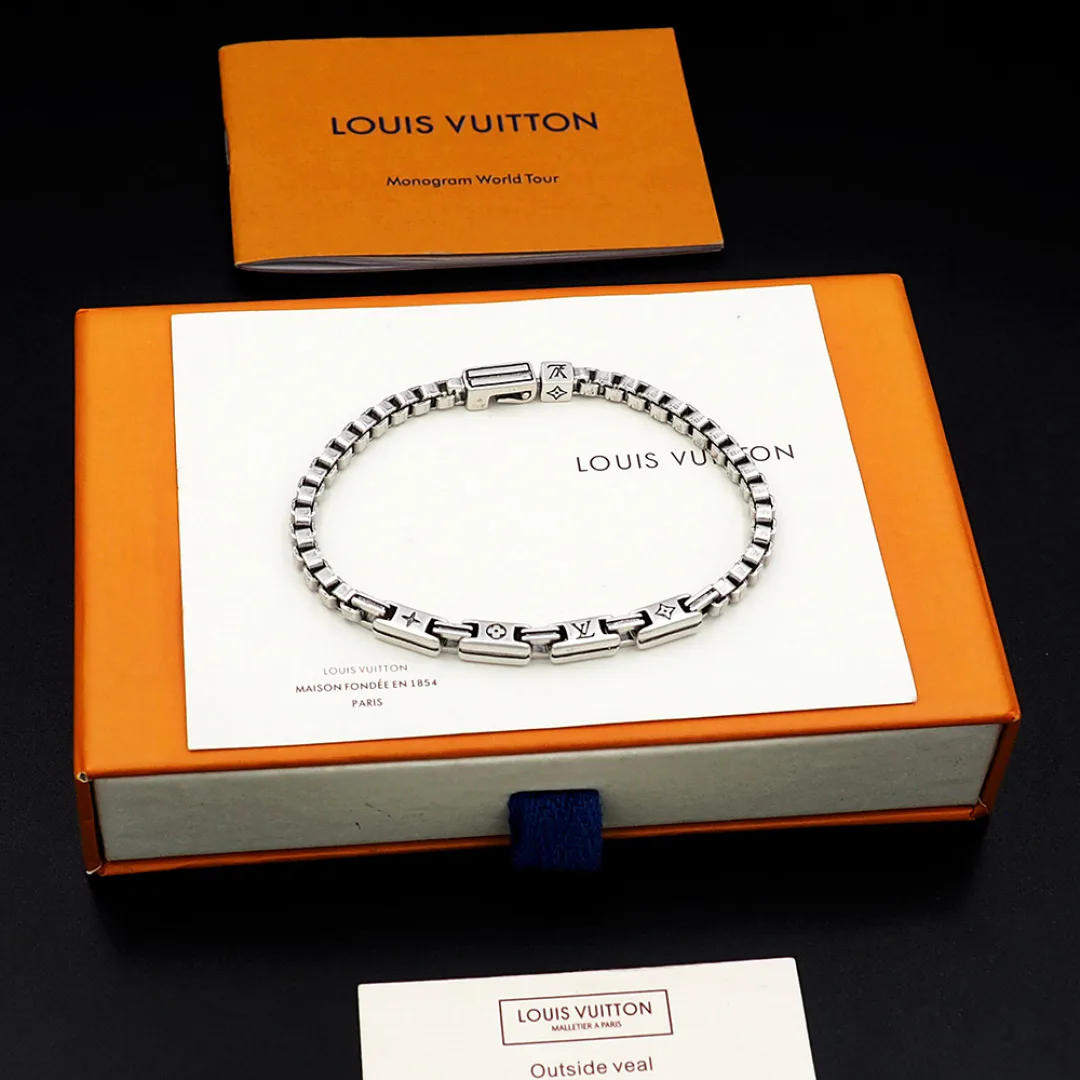 Бижутерия Louis Vuitton 17922658