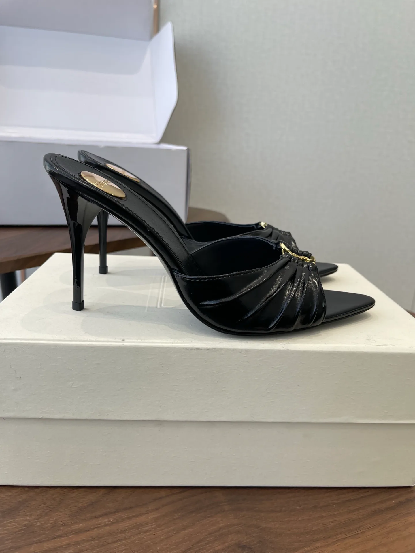 Мюли И Сабо Женские Saint Laurent 11528000