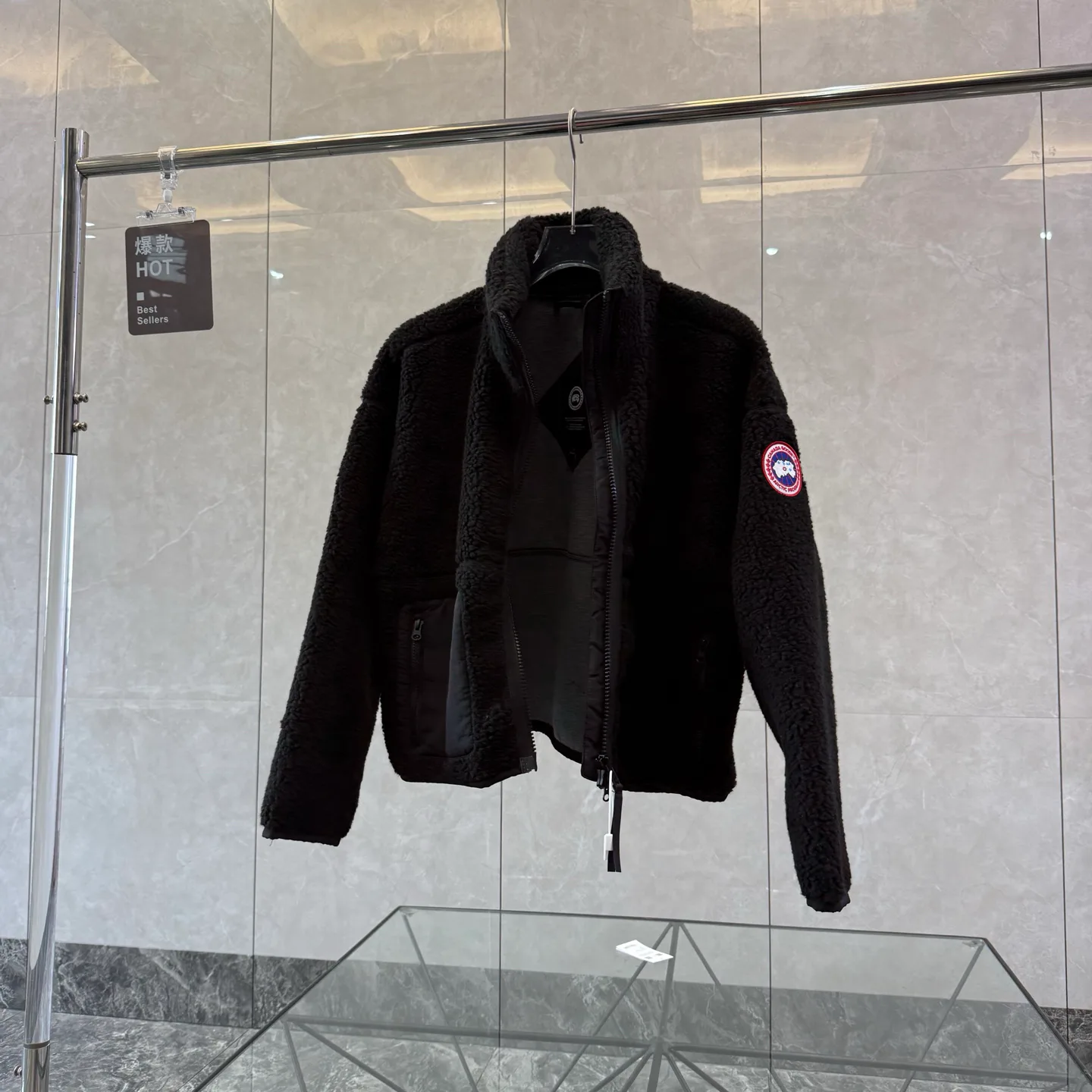 Куртки И Пуховики Женские Canada Goose 18722941