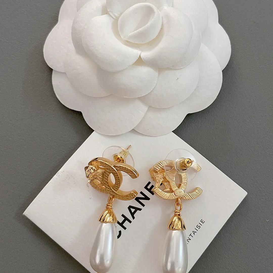 Бижутерия Chanel 11465456