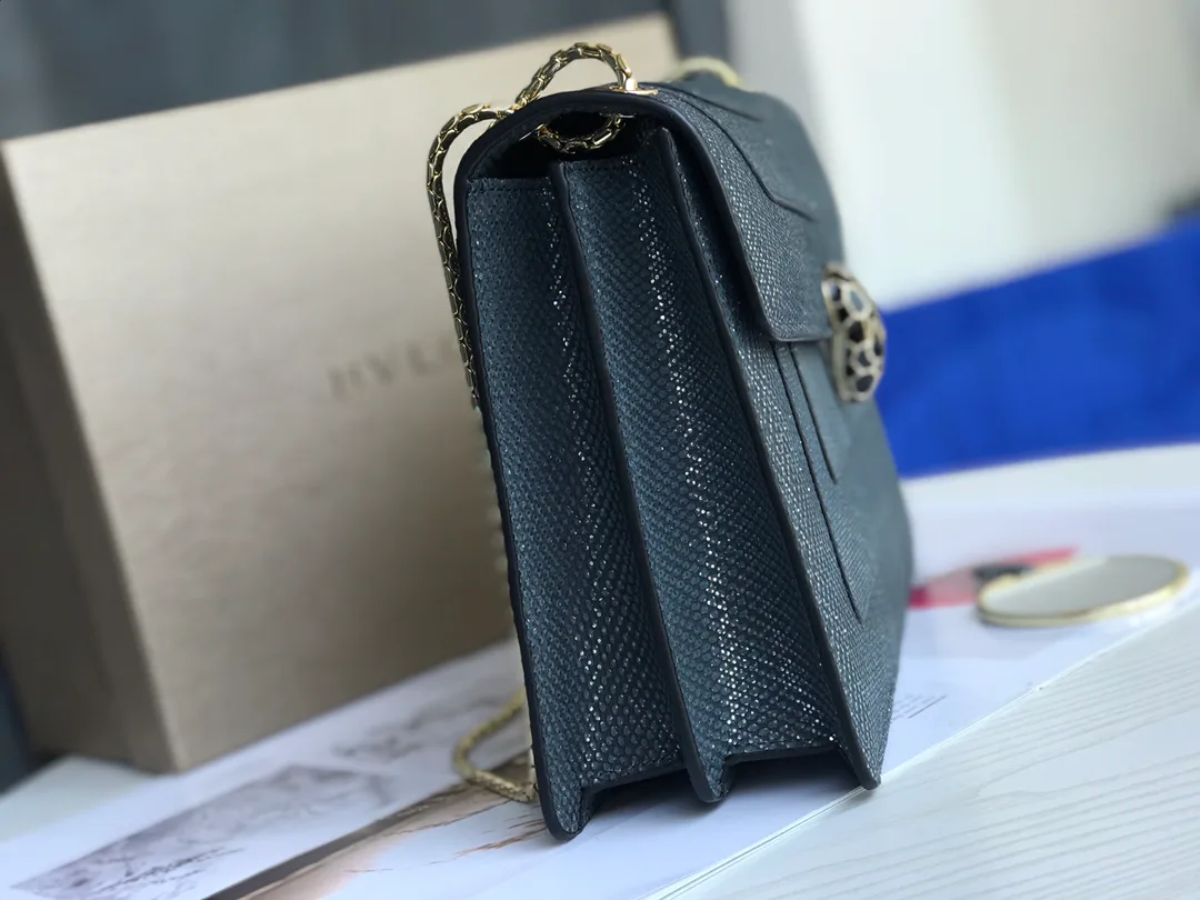 Сумки На Ремне Женские Bvlgari 5508