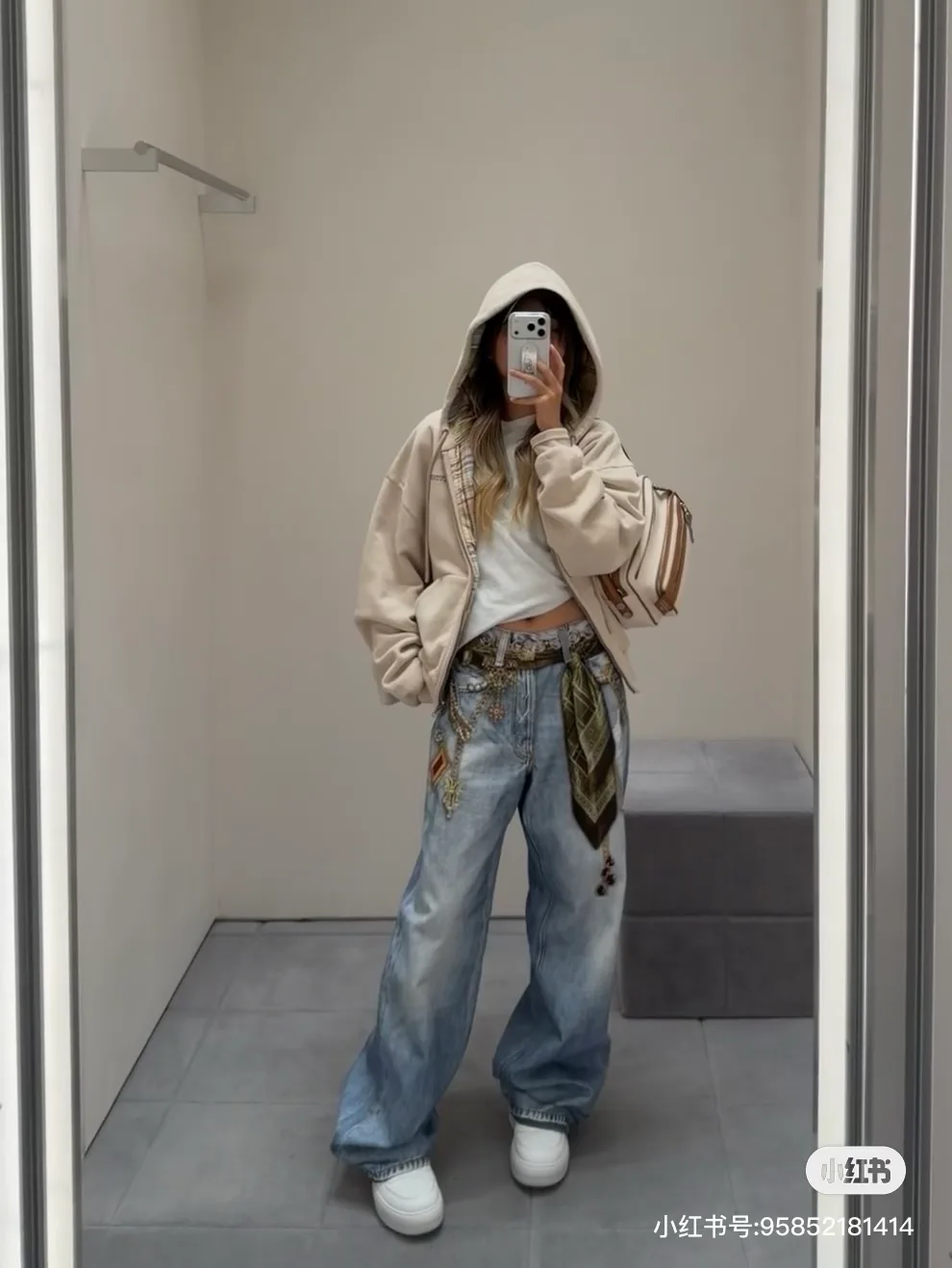 Джинсы Женские Acne Studios 18969459
