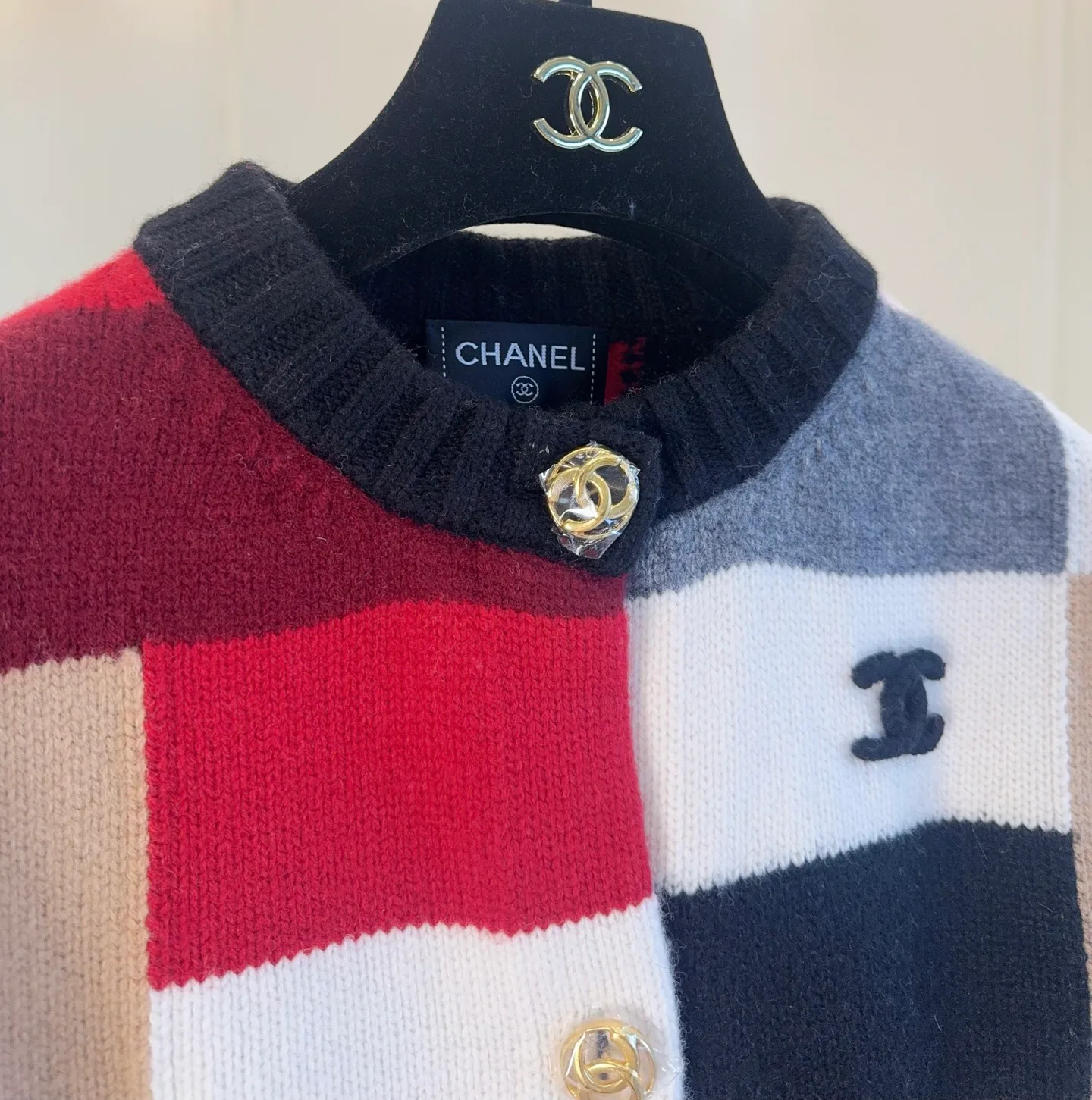 Джемперы И Свитеры Женские Chanel 18238036