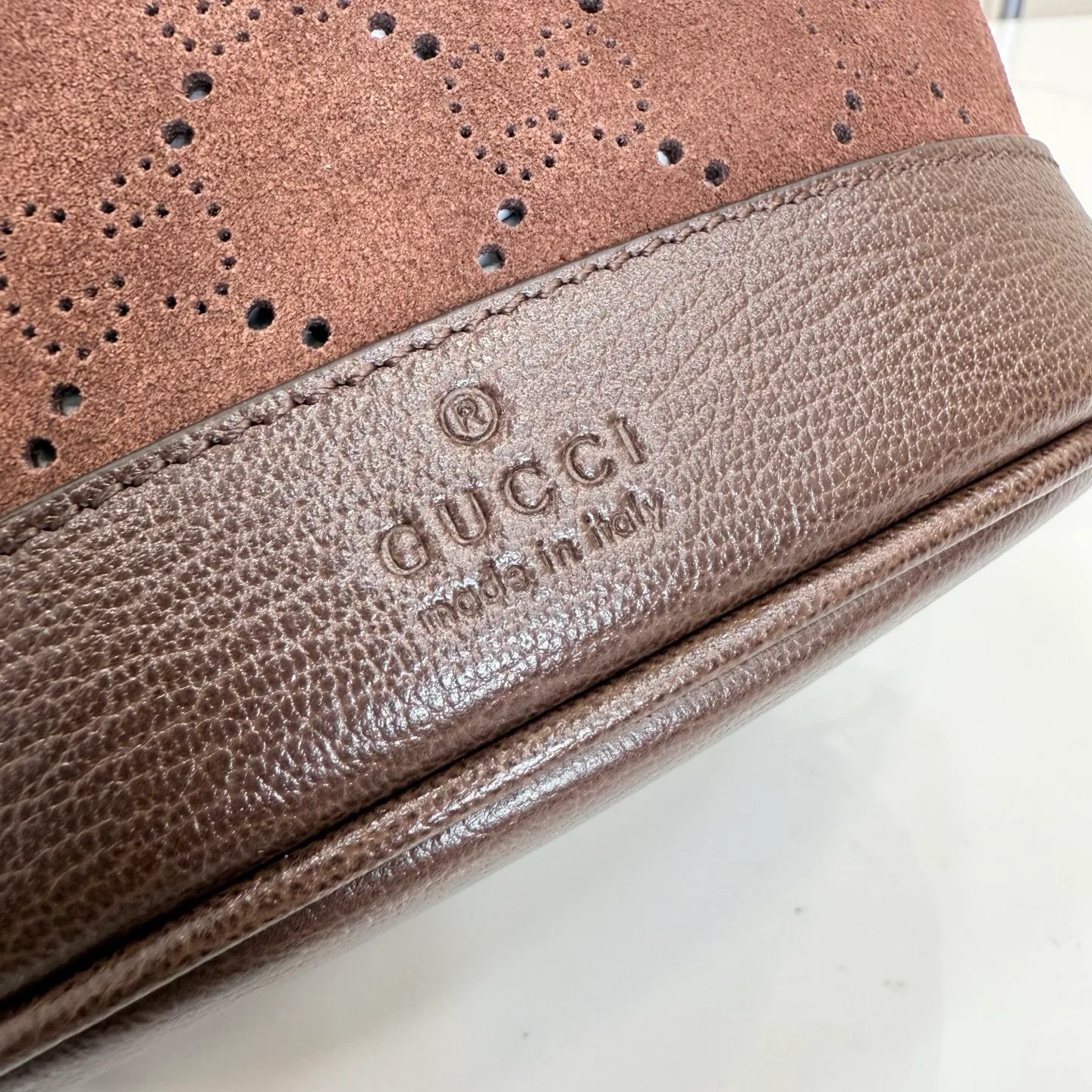 Классические Сумки Женские Gucci 18210733