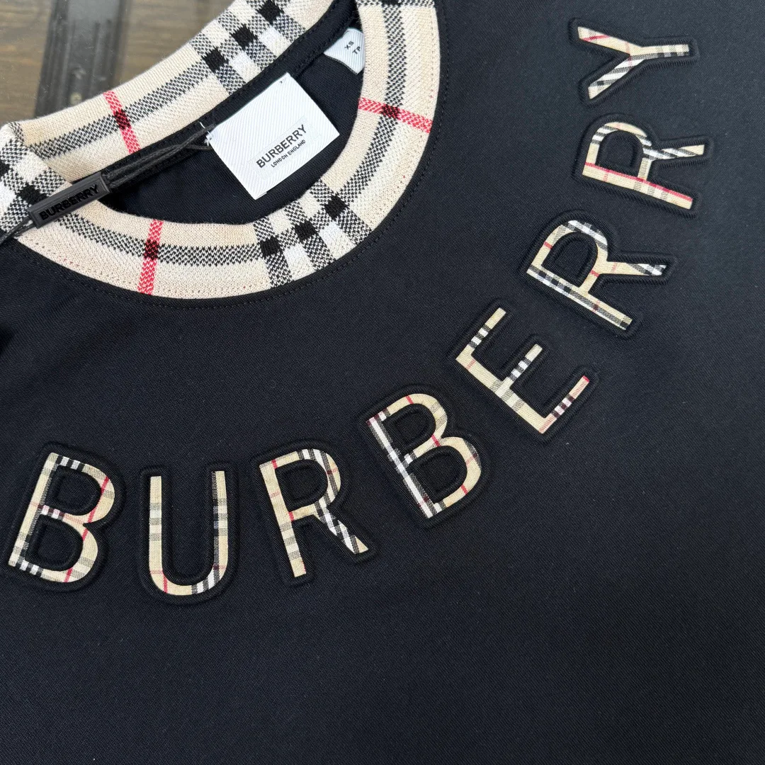 Футболки Женские Burberry 10692110
