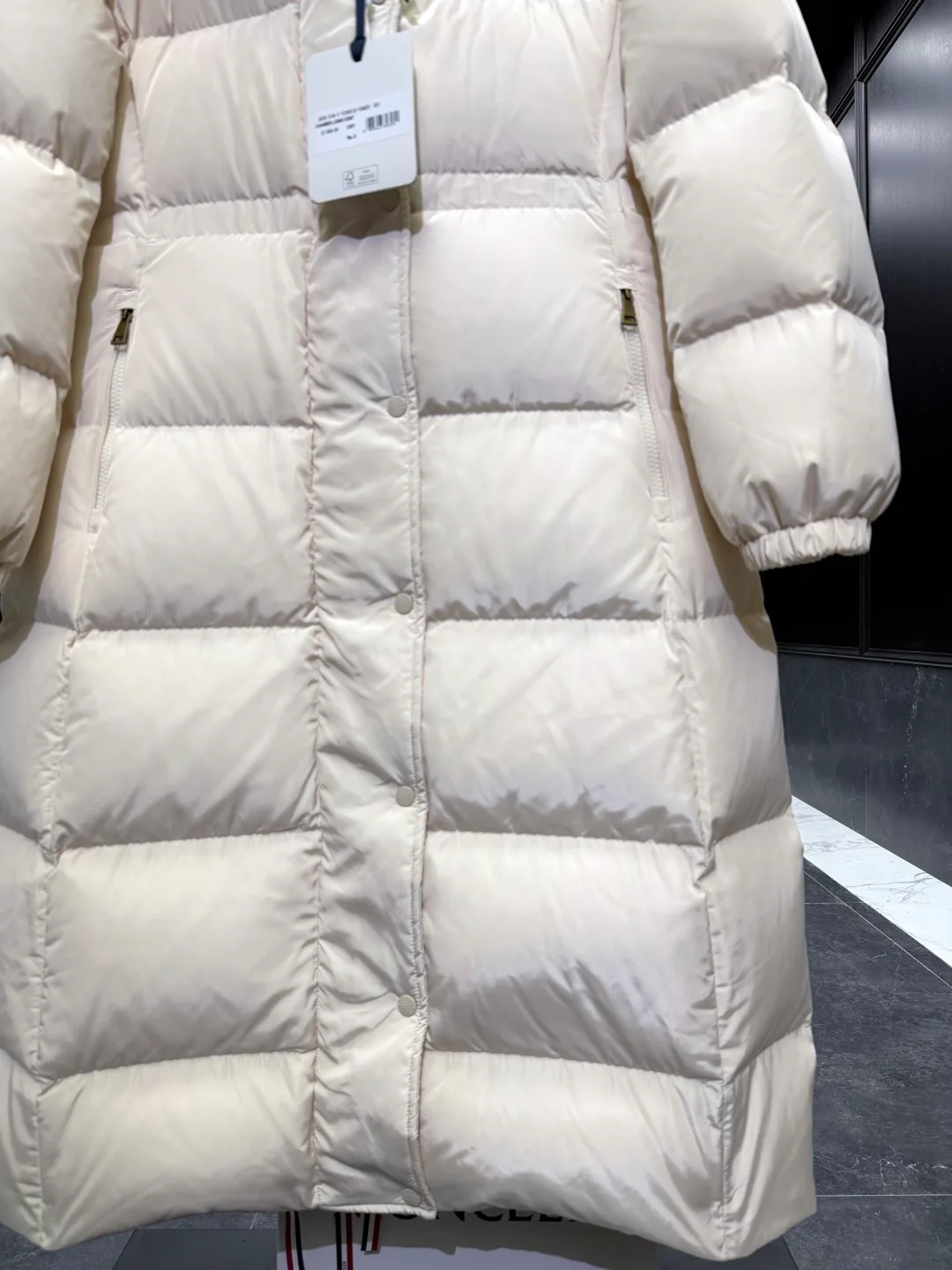 Куртки И Пуховики Женские Moncler 18528306