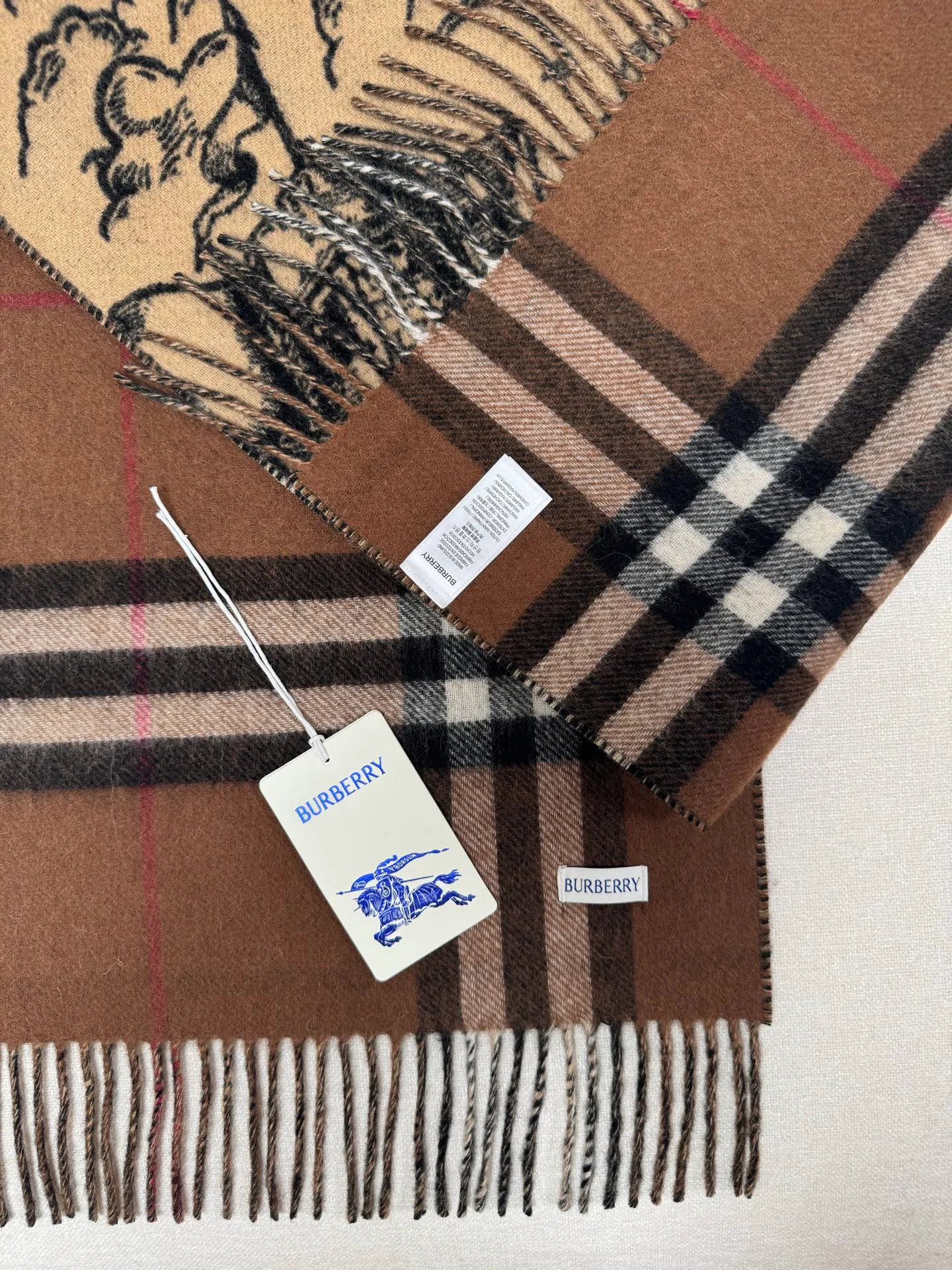Шарфы Burberry 5020236