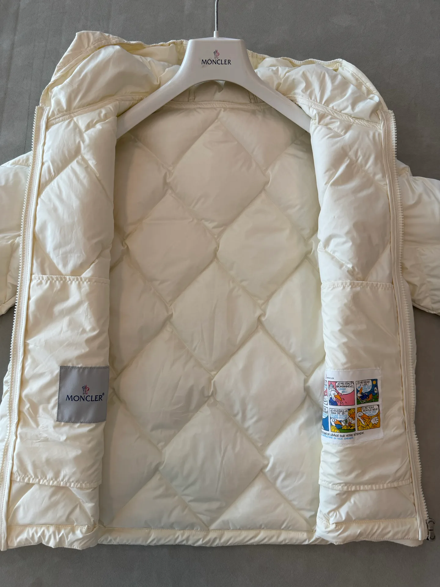 Куртки И Пуховики Женские Moncler 18869516