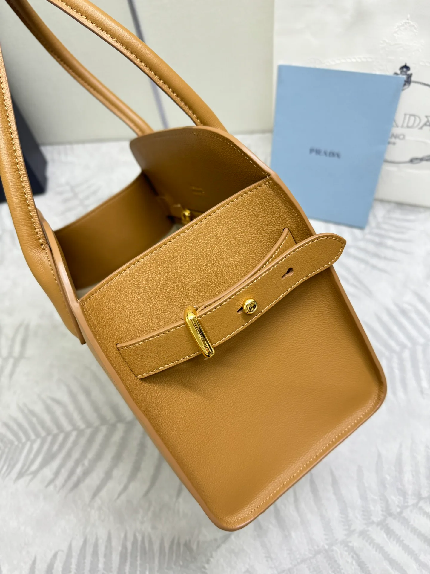 Классические Сумки Женские Prada 617081