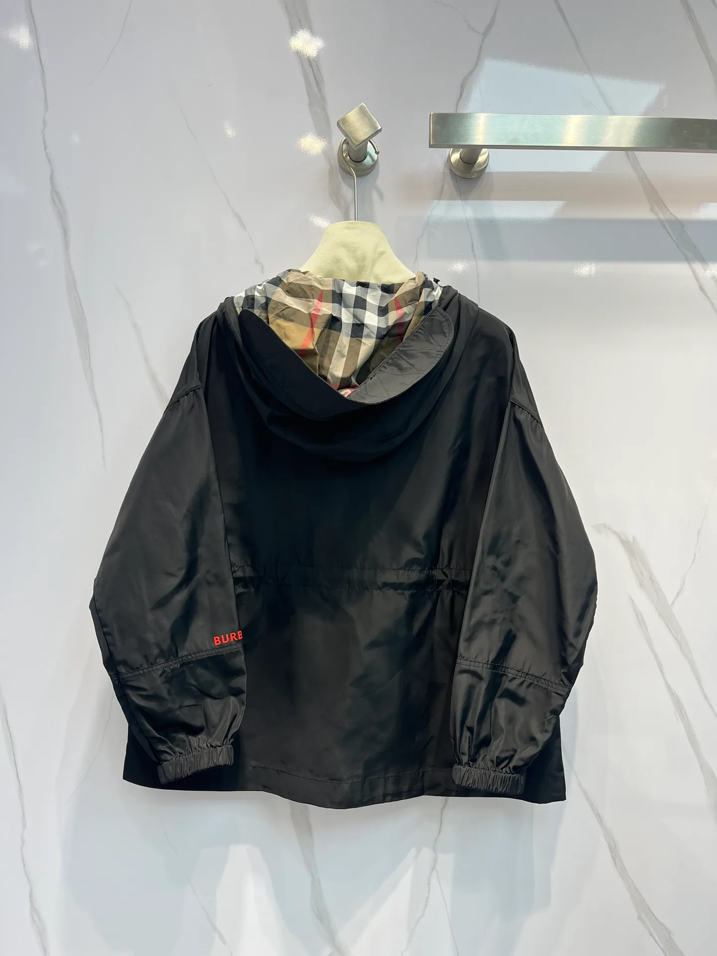 Куртки Женские Burberry Куртки Женские Burberry