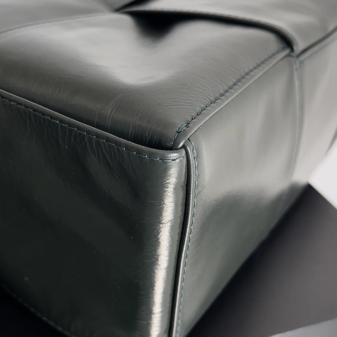 Классические Сумки Женские Bottega Veneta 17372502