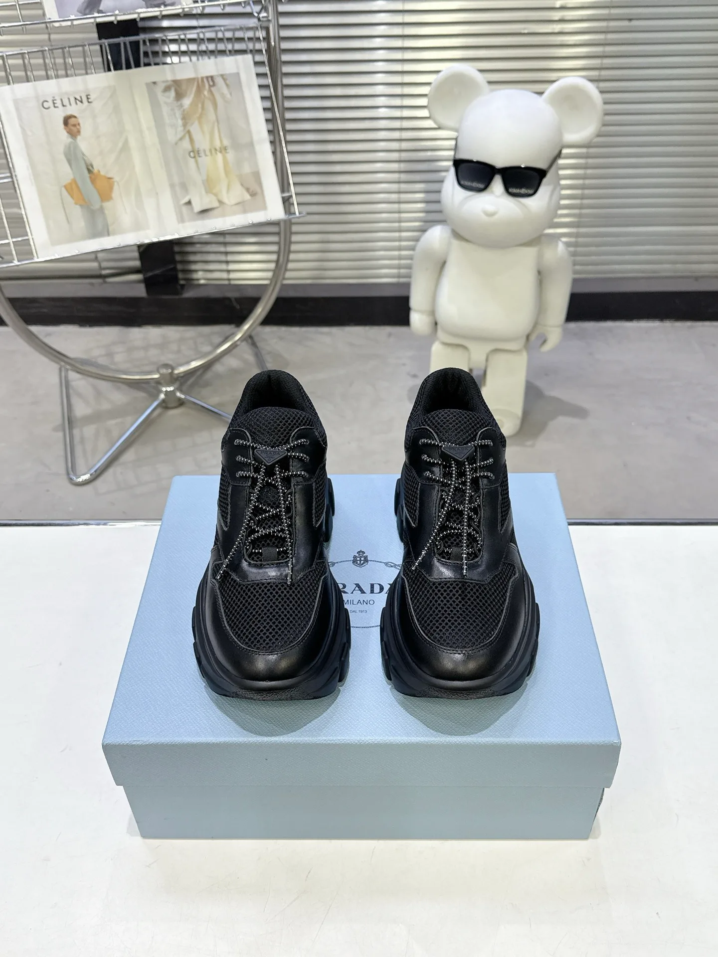 Кроссовки Женские Prada 17371779