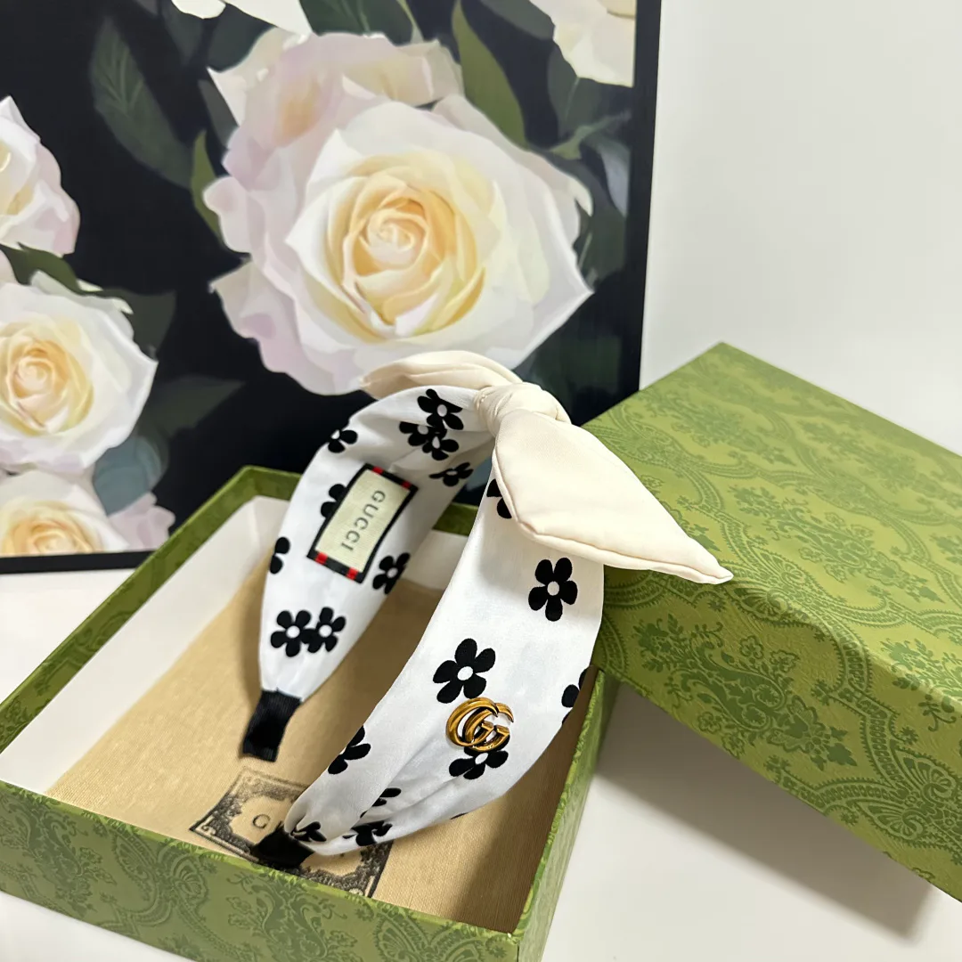 Головные Уборы Gucci 11469210