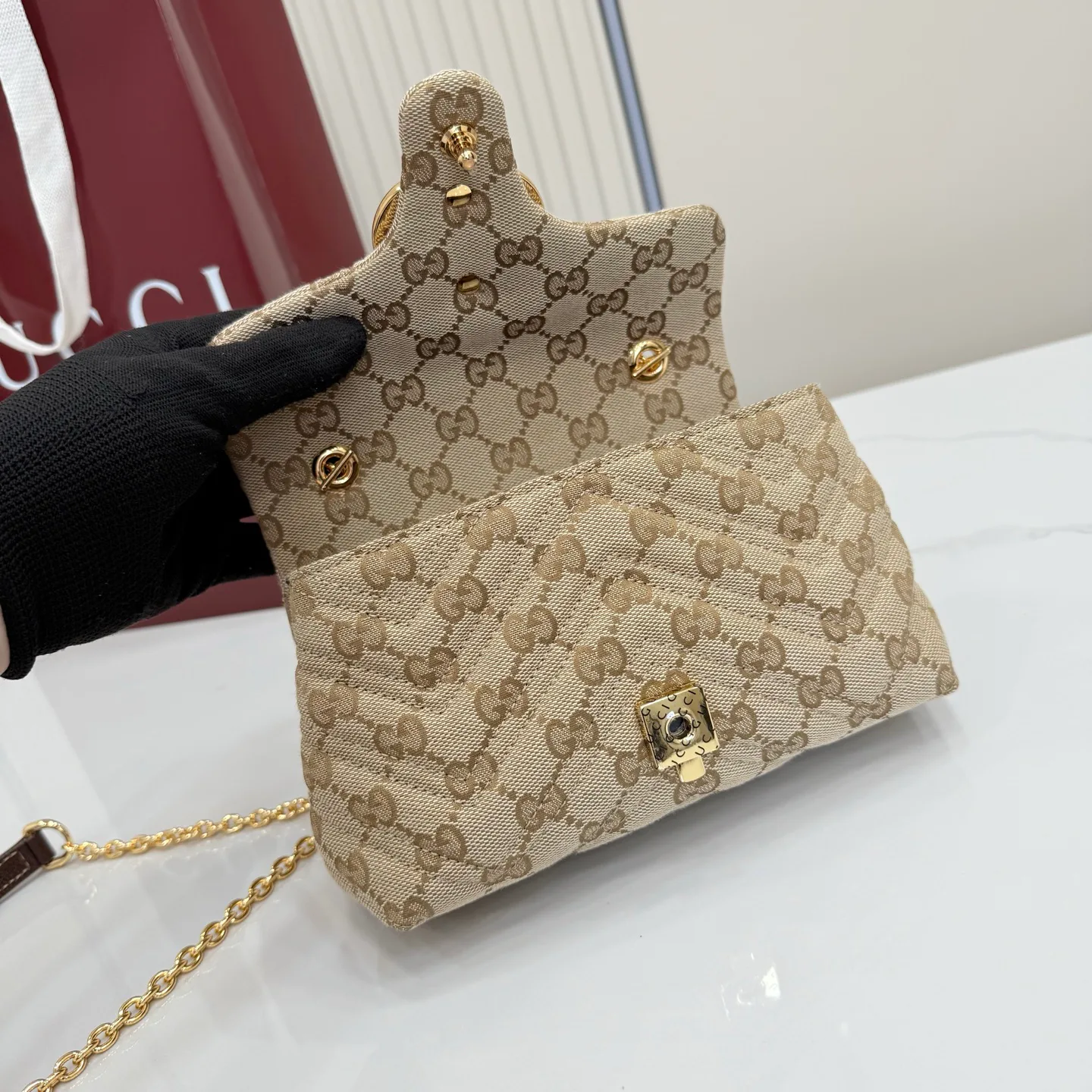 Классические Сумки Женские Gucci 12841780