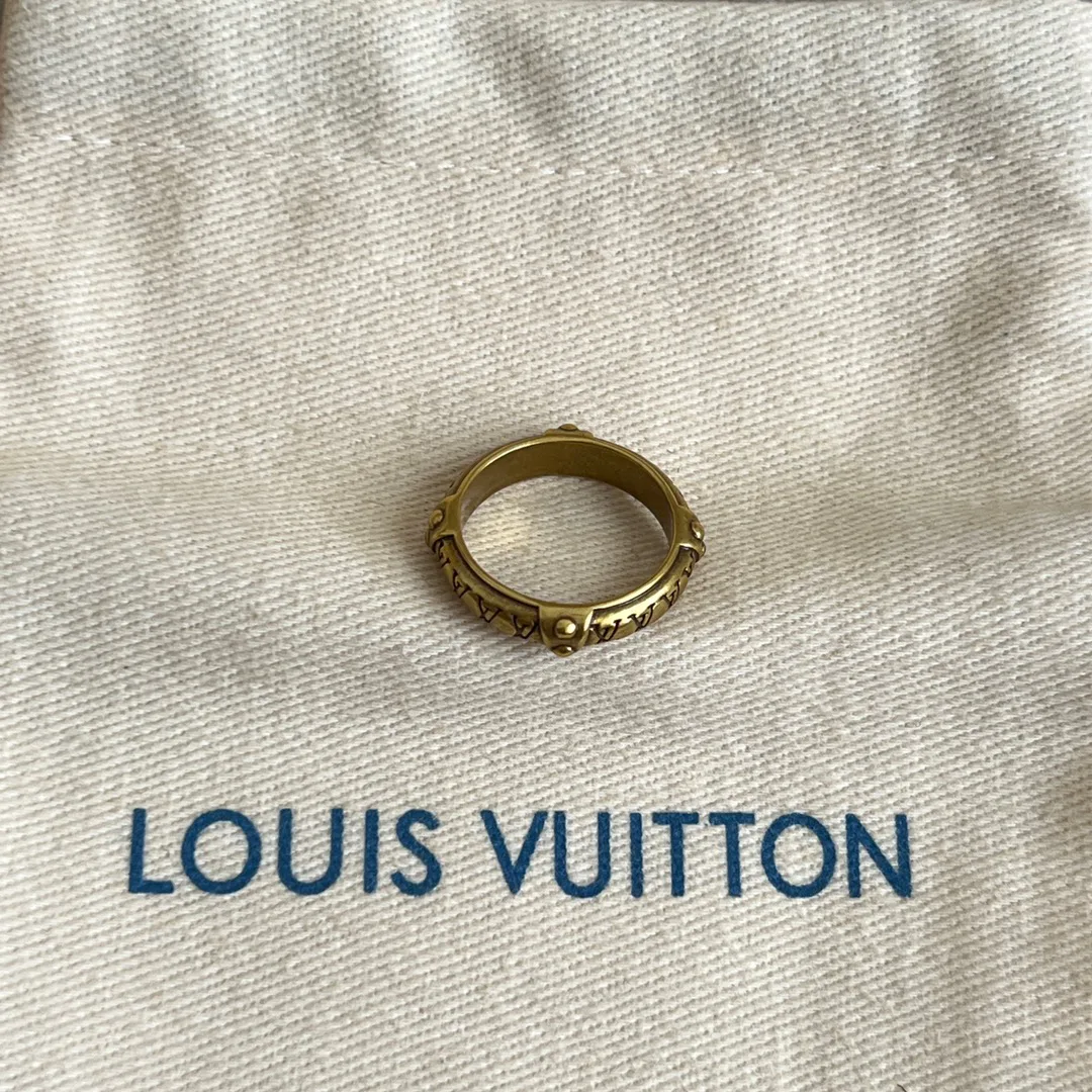 Бижутерия Louis Vuitton 260542
