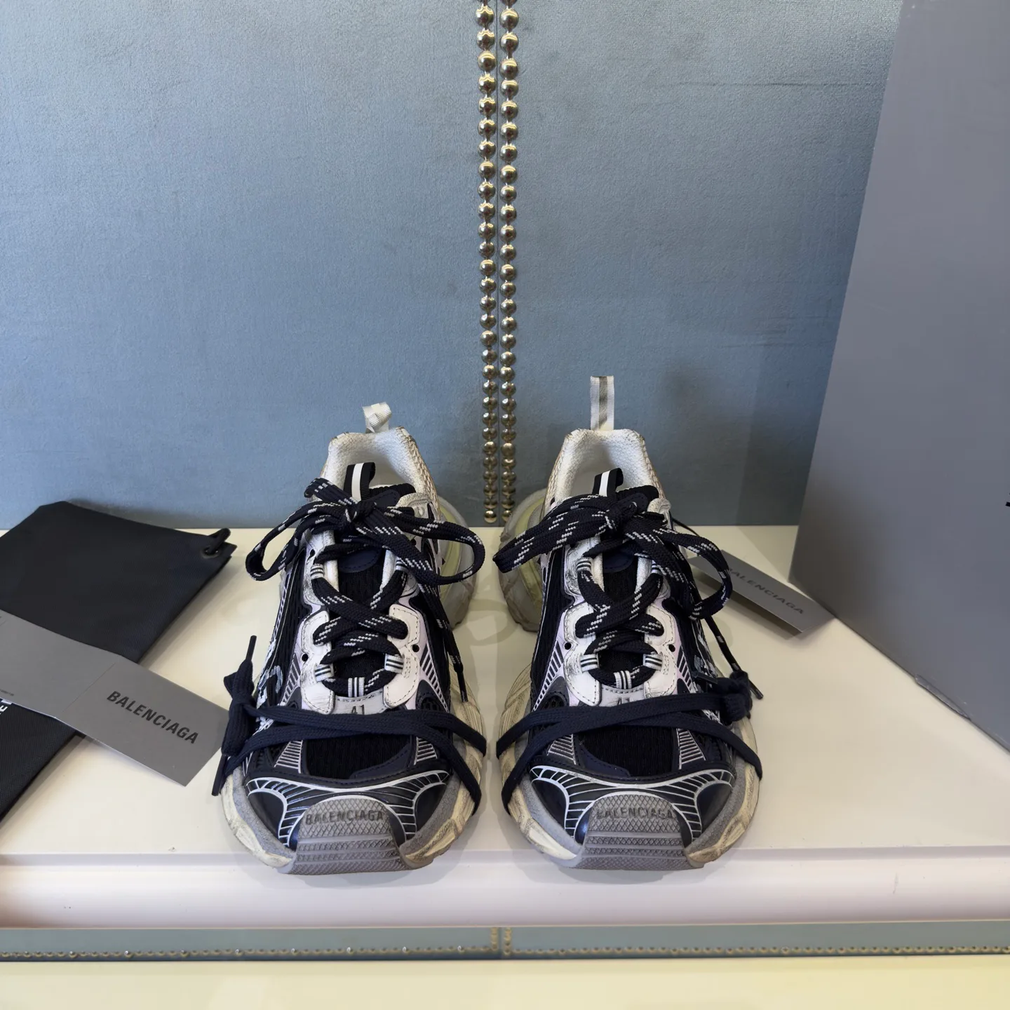 Кроссовки Женские Balenciaga 10997394
