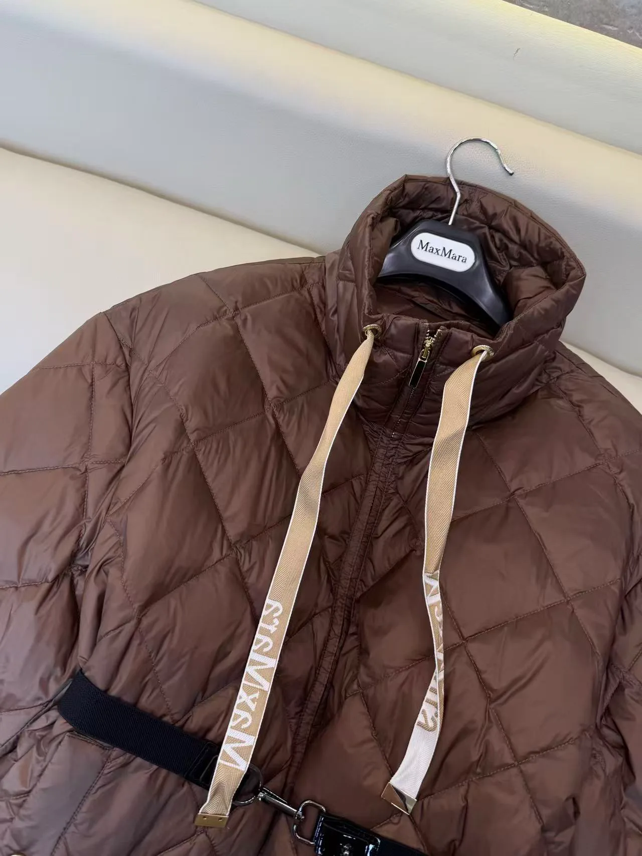 Куртки И Пуховики Женские Max Mara 18376174