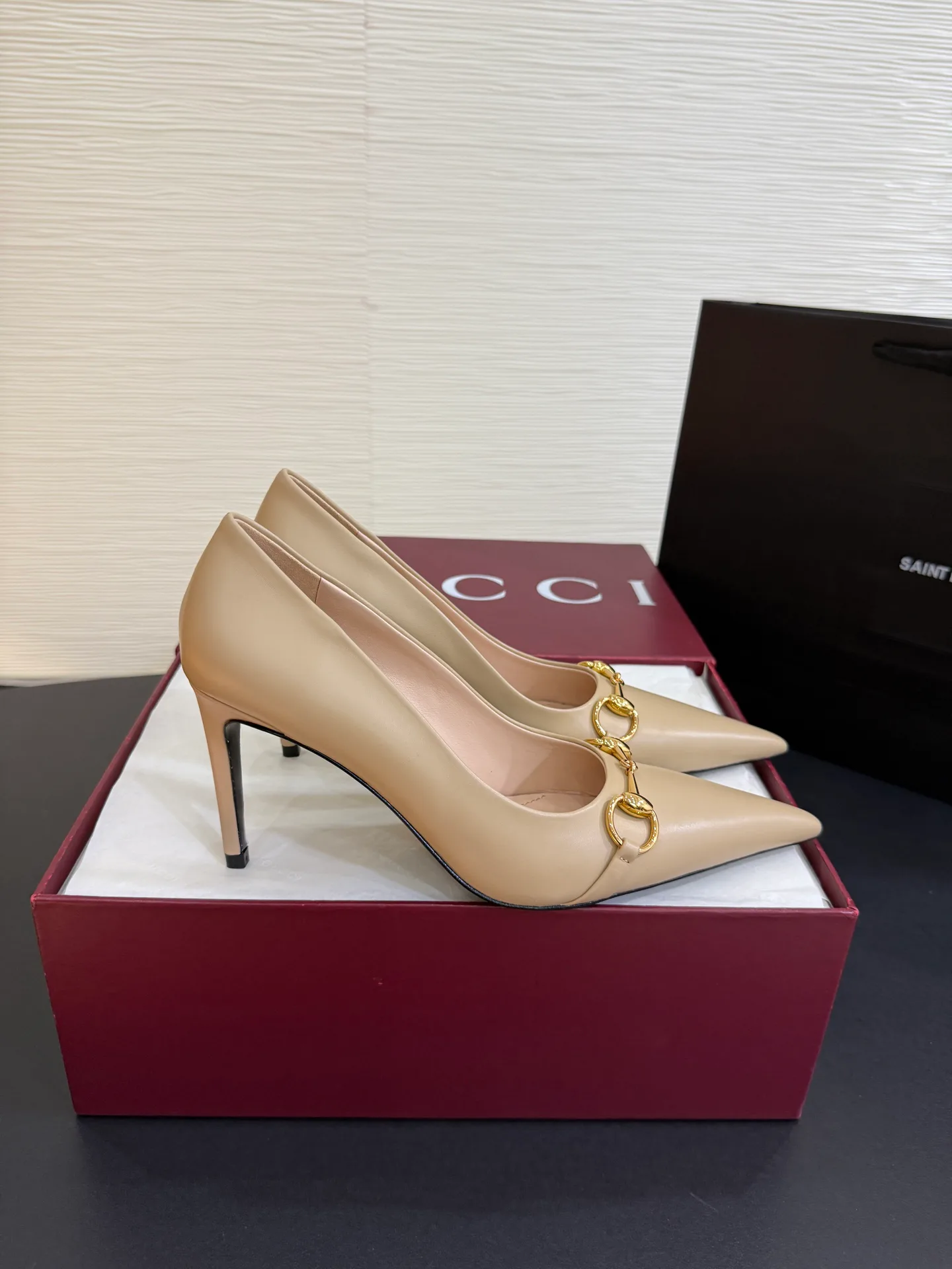 Туфли Женские Gucci 18444618