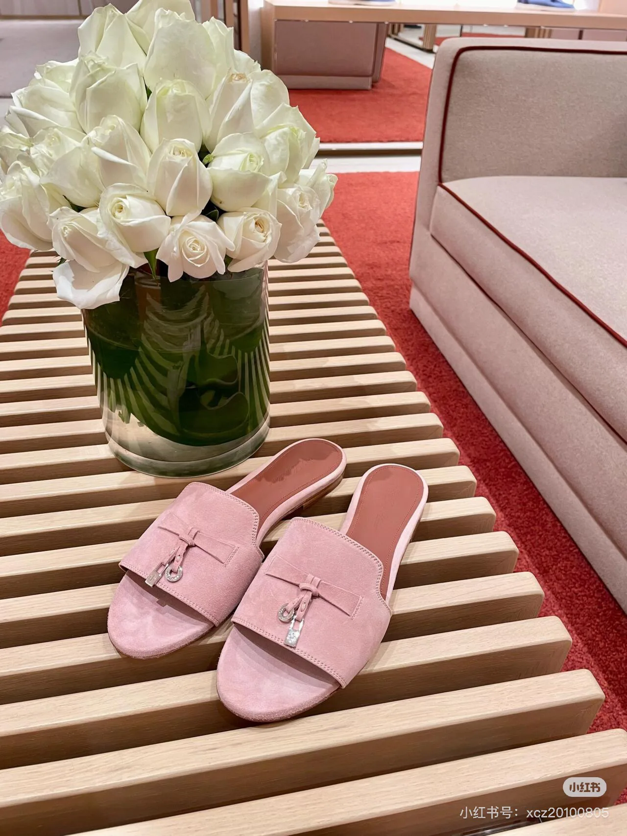 Шлепанцы Женские Loro Piana 25985