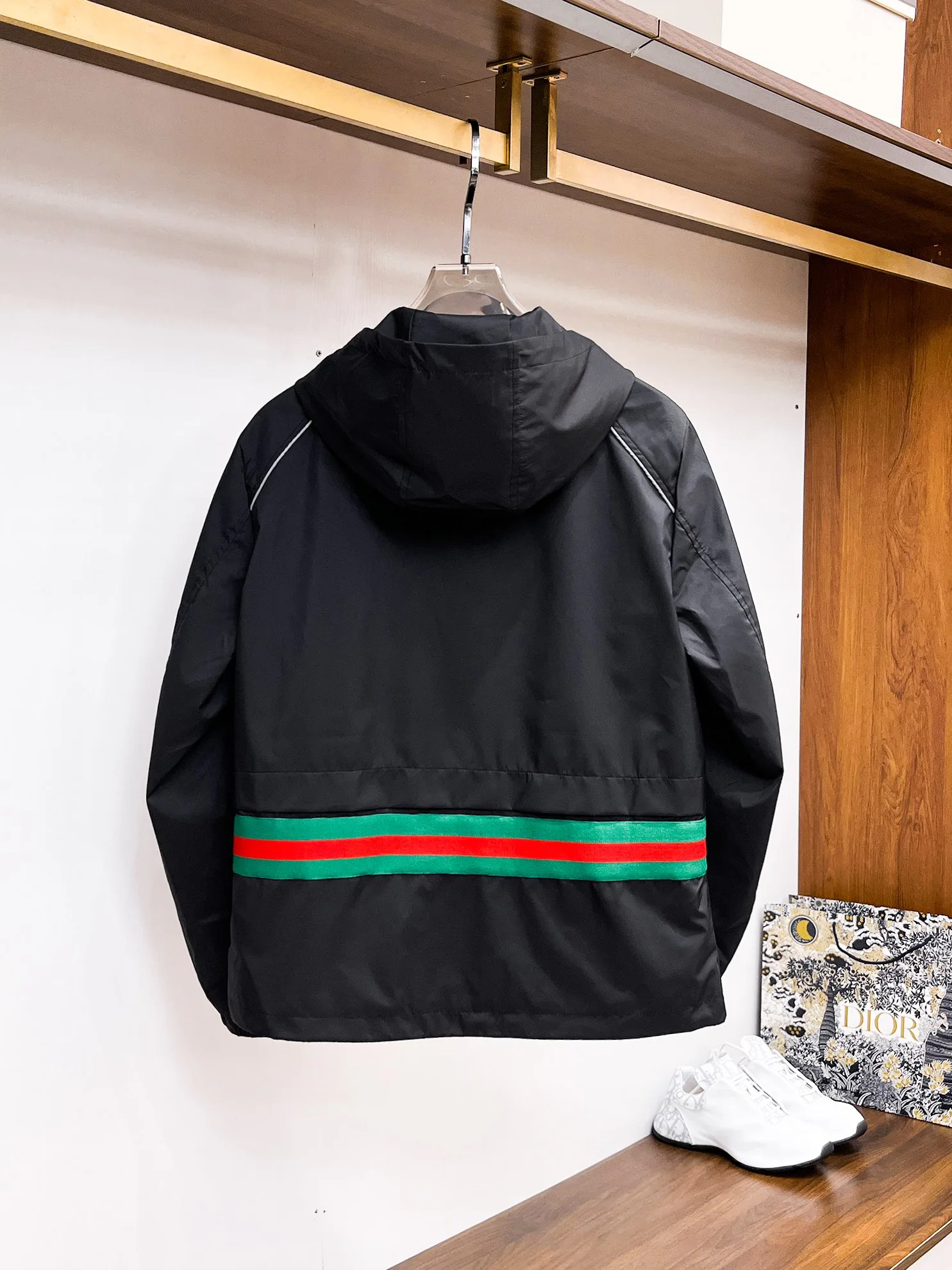 Куртки И Пуховики Мужские Gucci 18197252