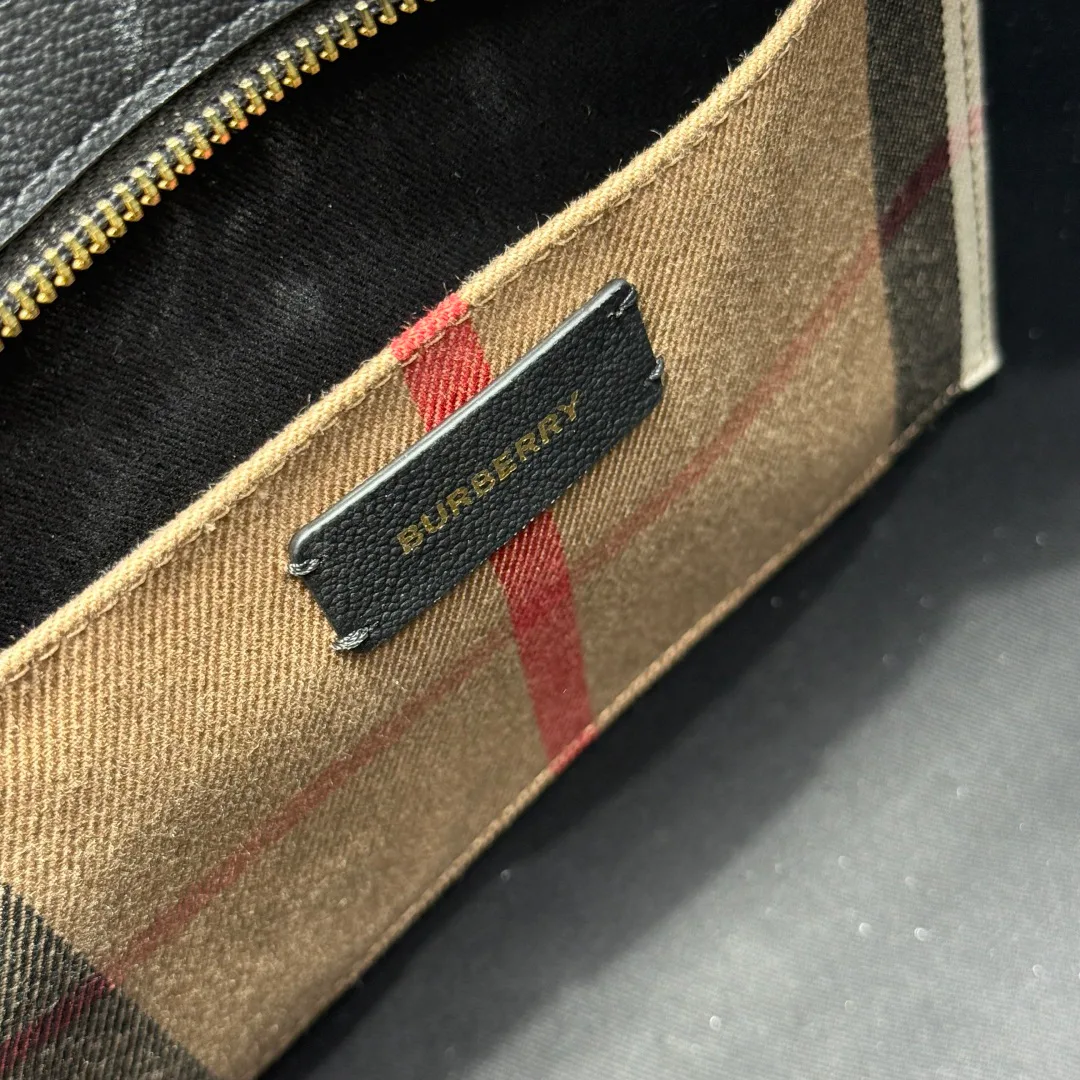 Классические Сумки Женские Burberry 11017441
