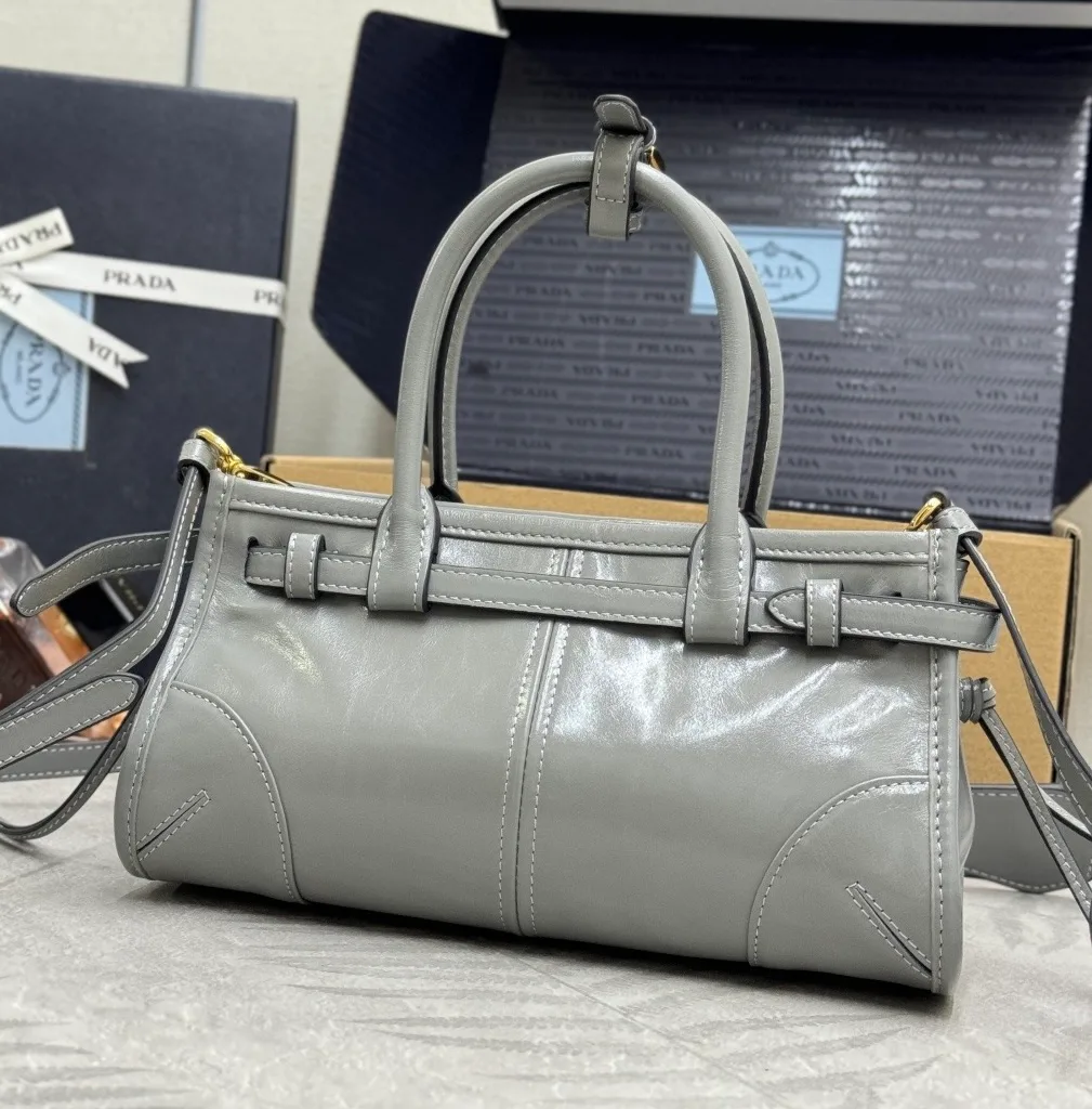 Сумки На Ремне Женские Prada 11682124